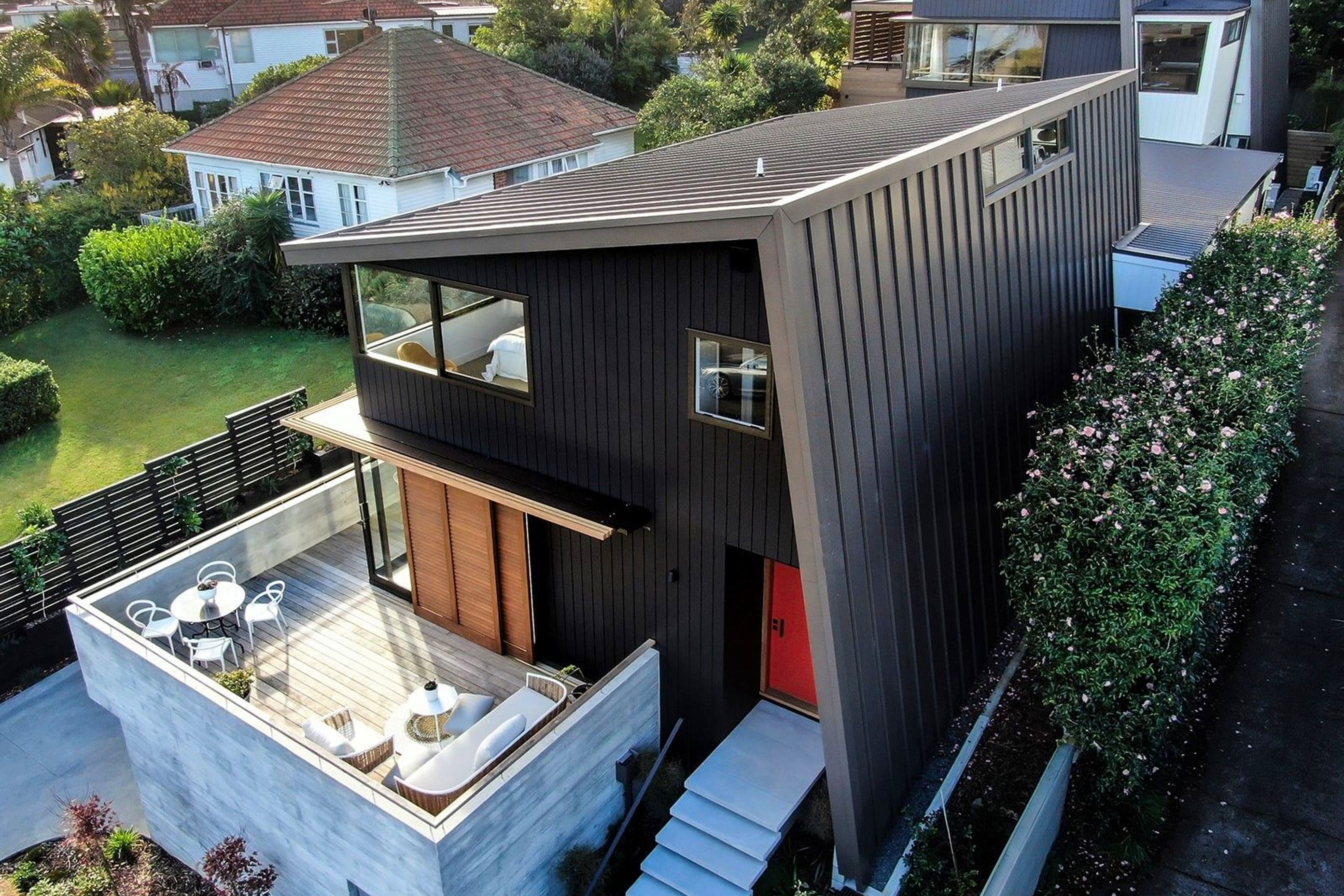 Orakei - Standing Seam