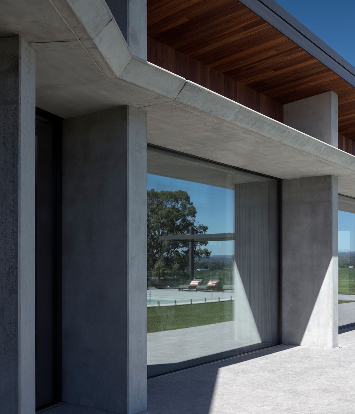 TFPhotoJ-MammoneCobbittyExteriors1150-EDITED.jpg