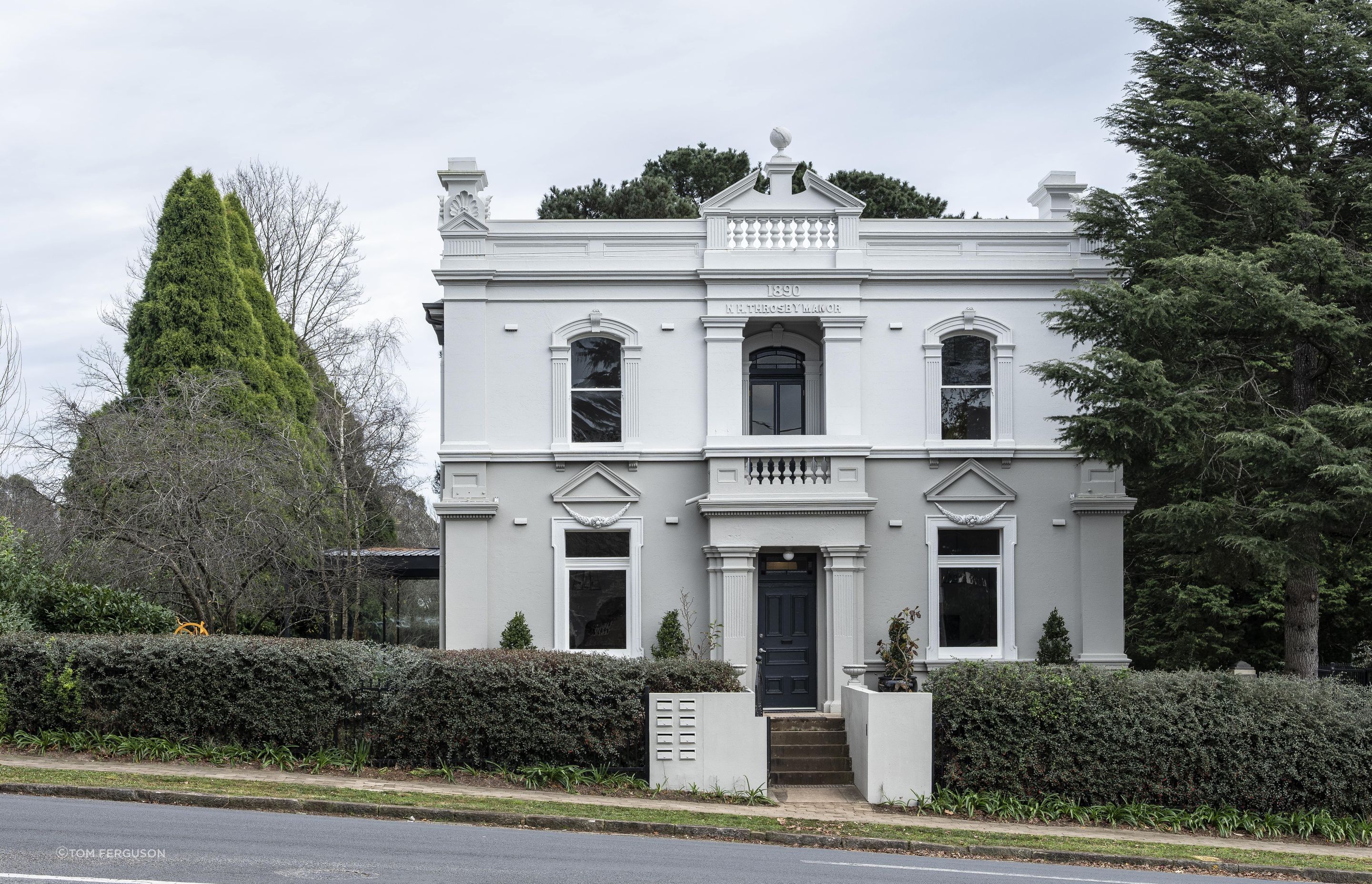 Moss Manor