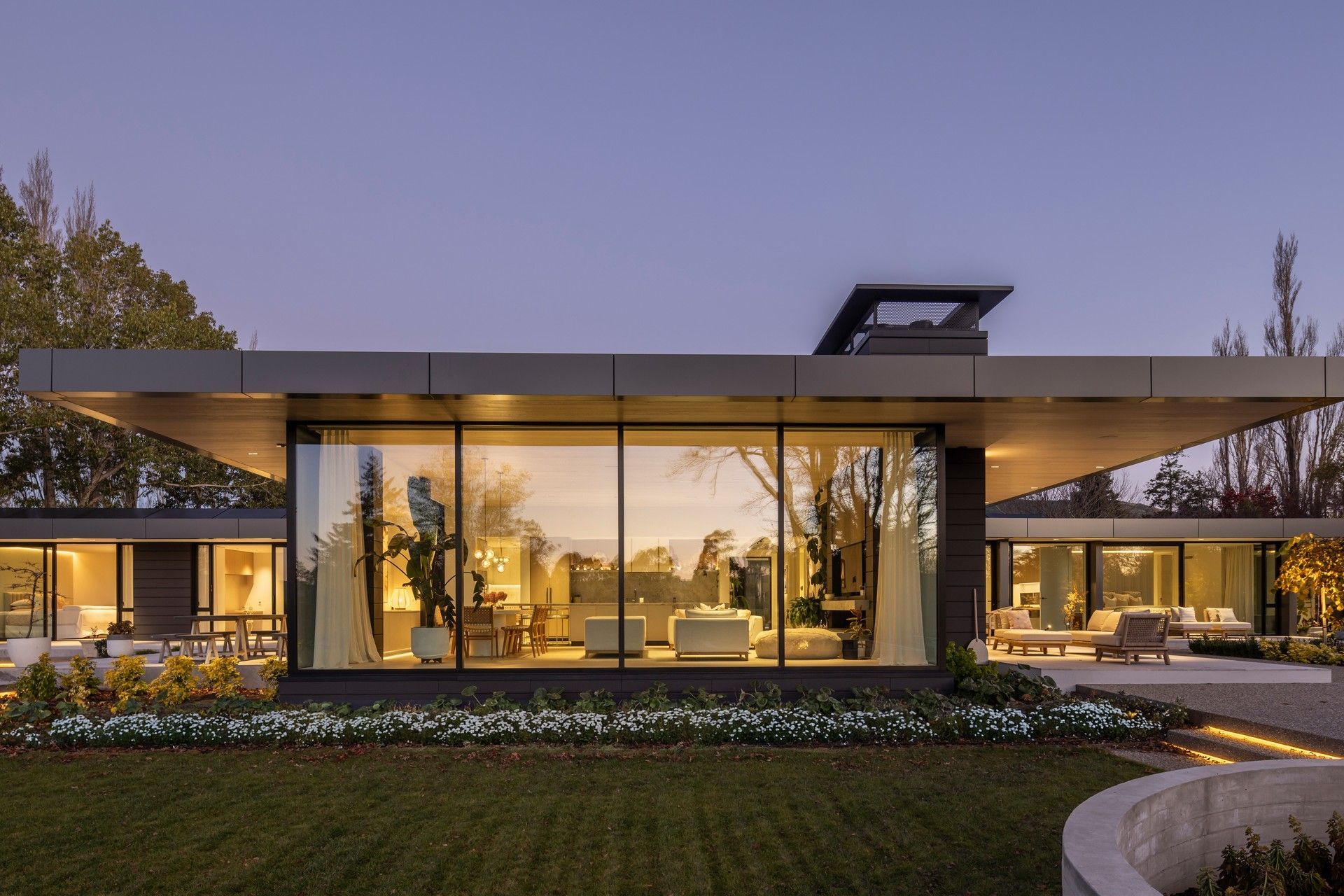 Taieri-Plains-Residence-Johnston-Architects-001-.jpg