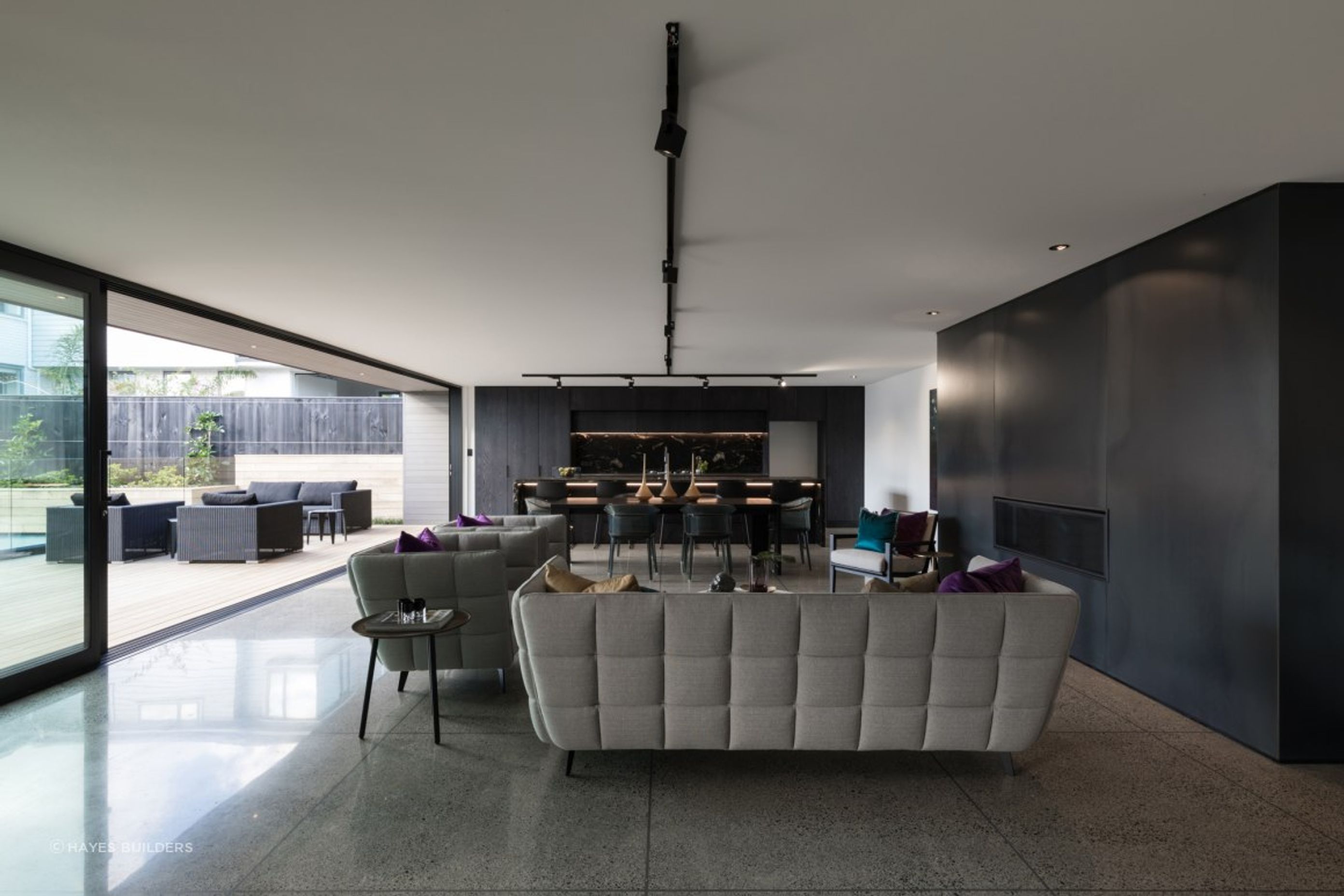 Cantilever House