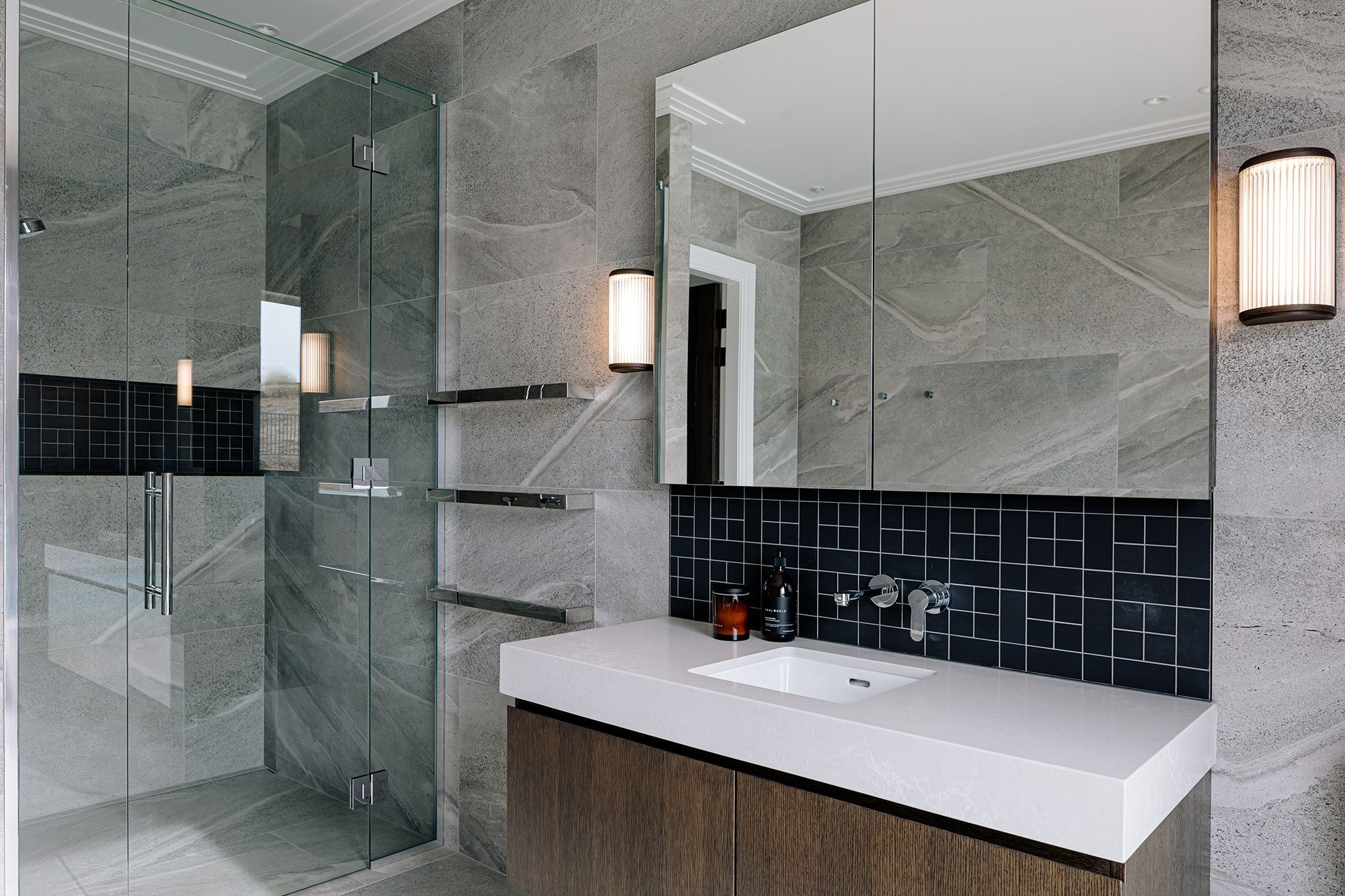 River House Family Bathroom