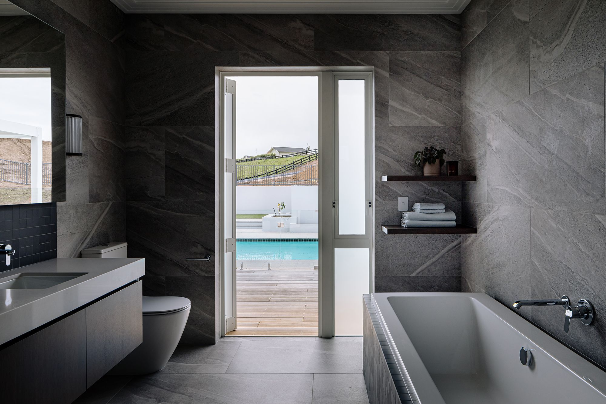 River House Family Bathroom