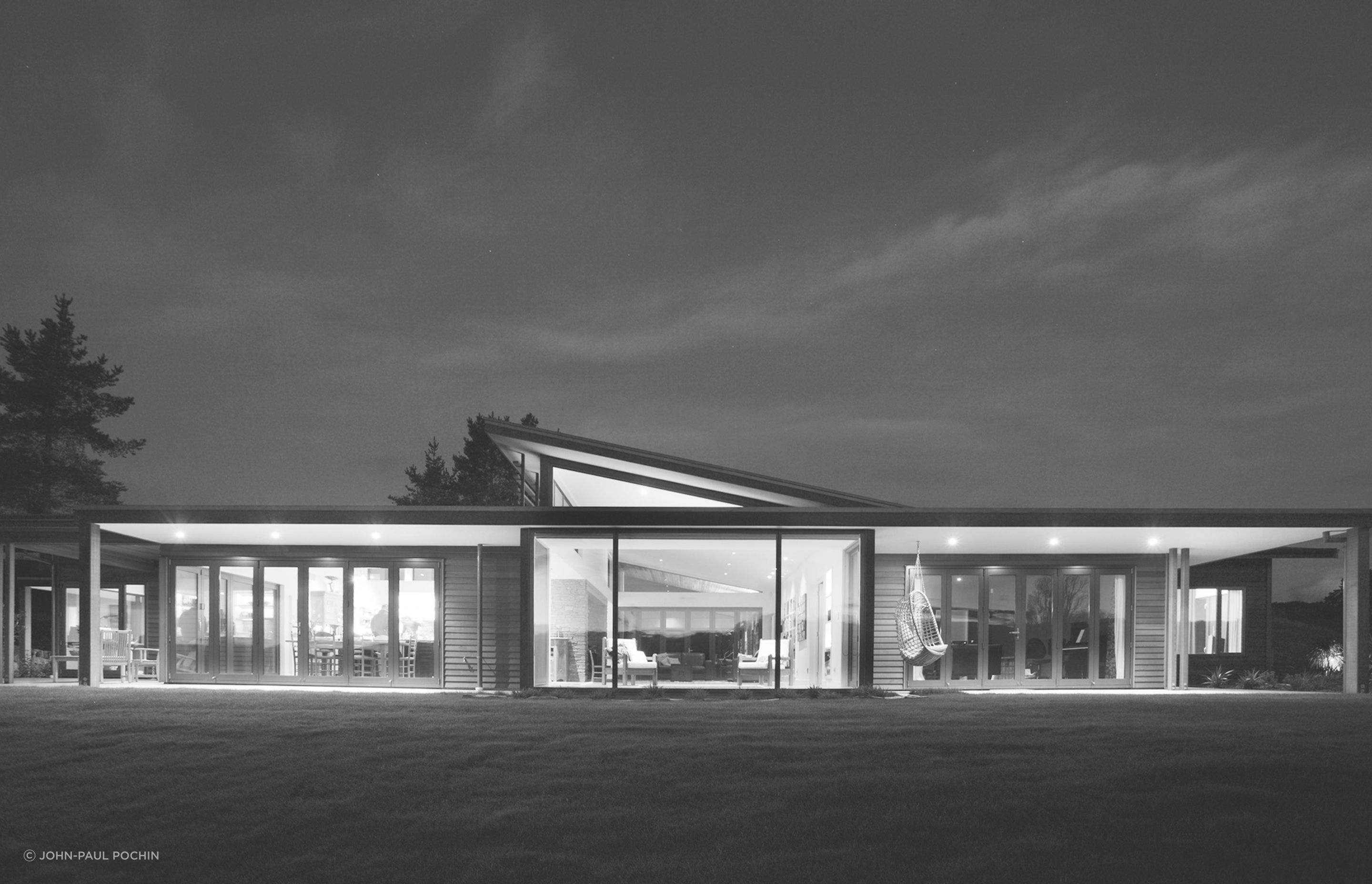Temara-Way-HouseJTB-Architects08BW2.jpg