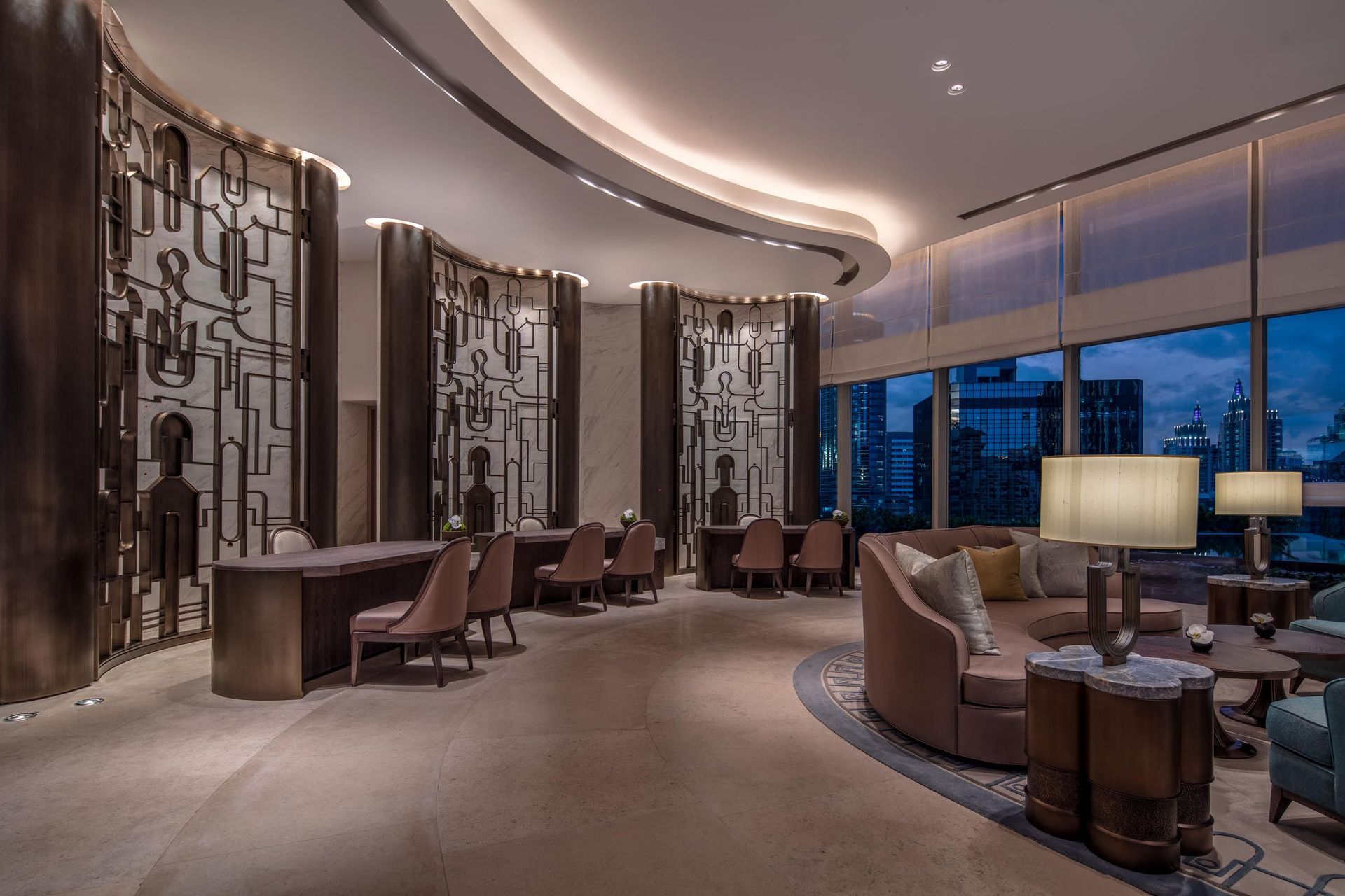 UpperLobby5157-HDR.jpg