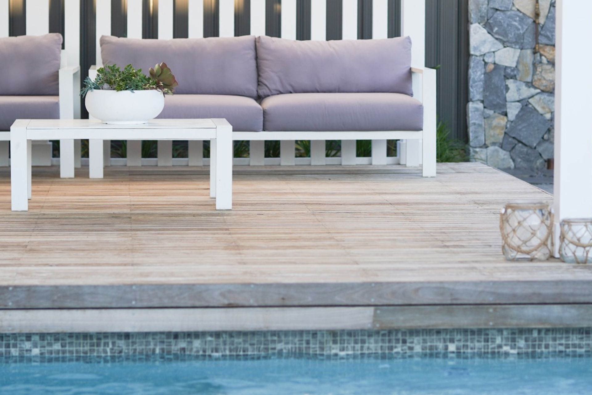 Silhouette Granite Flamed | Outside Indulgence