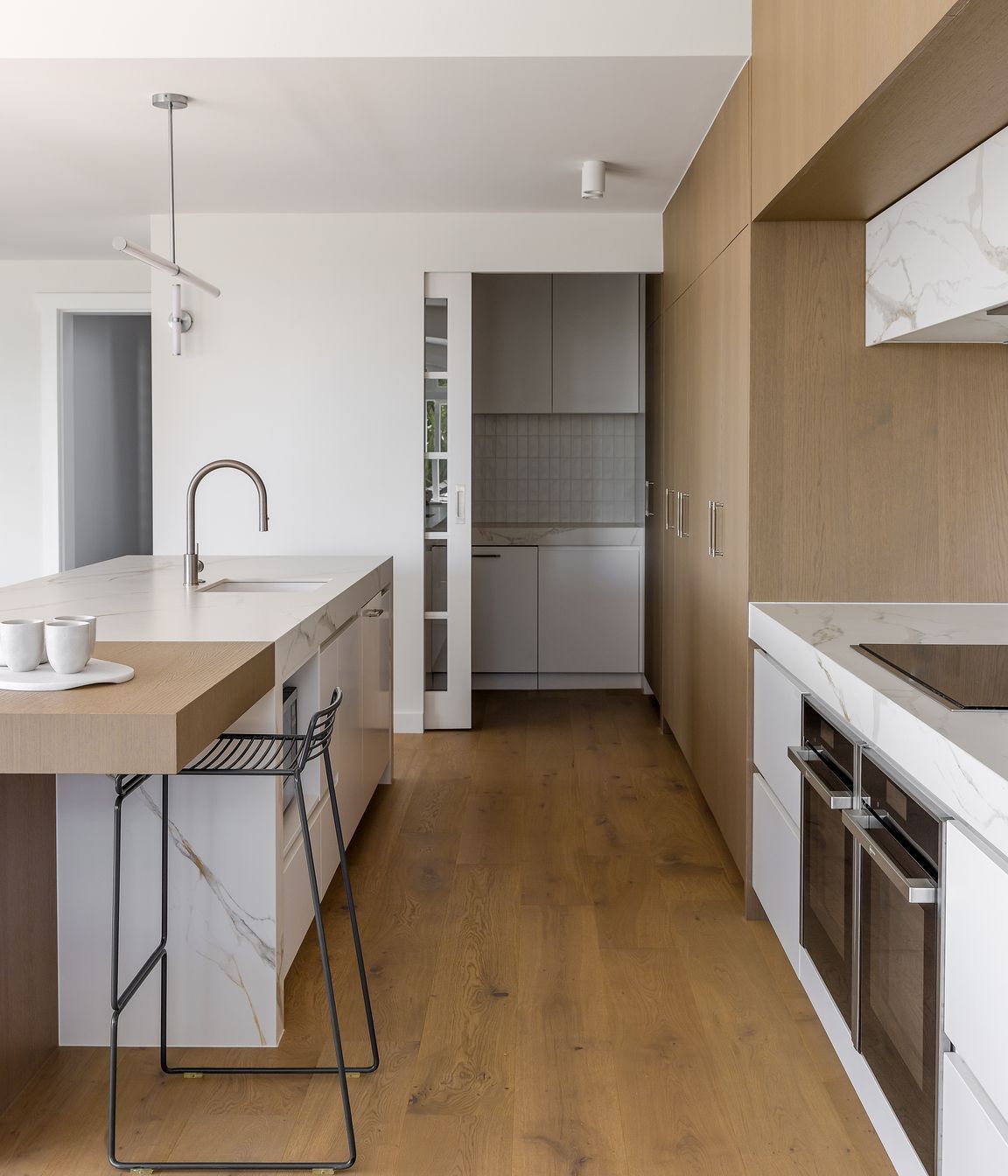 Manhattan Oak Veneer