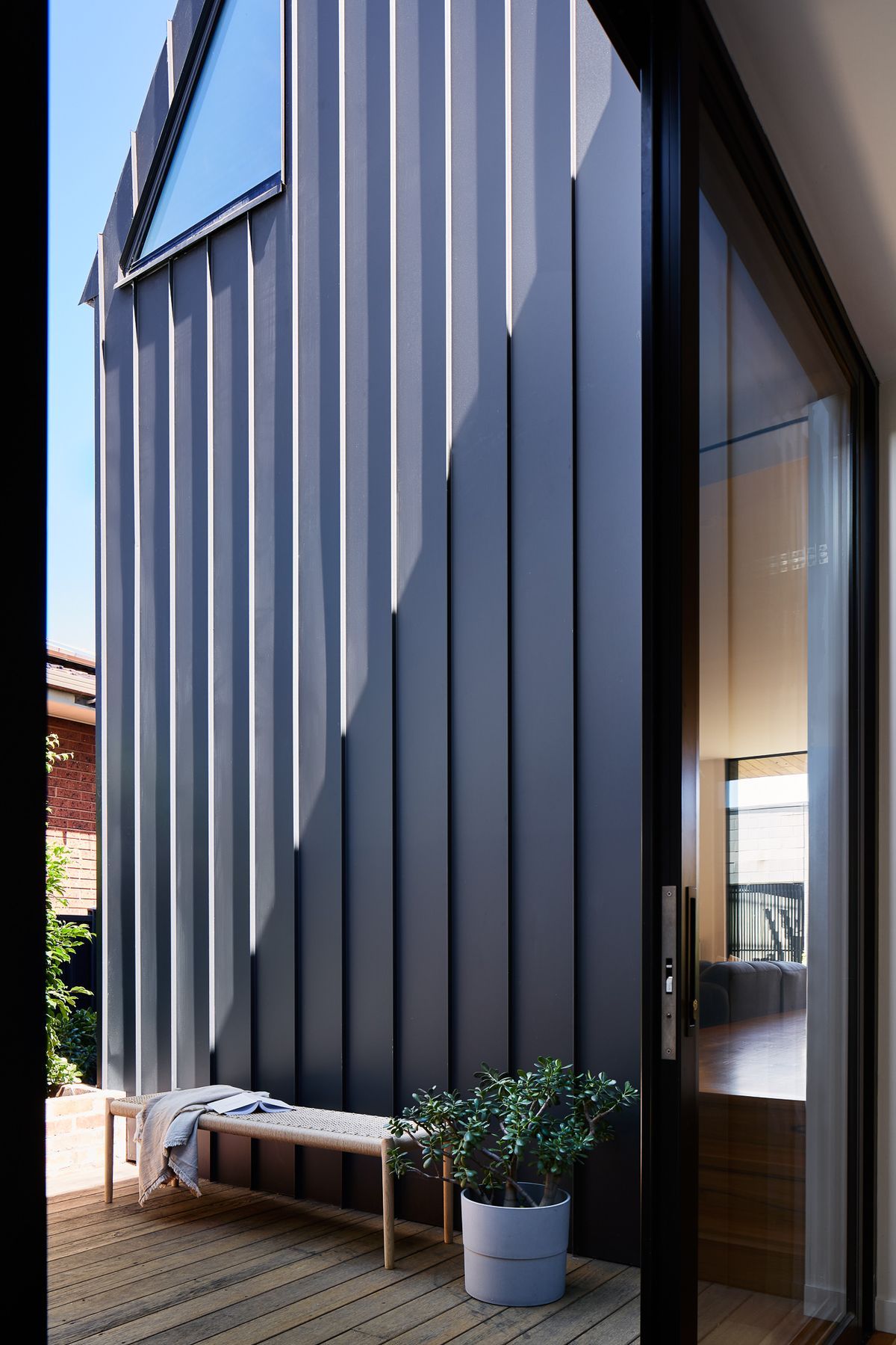 Coburg Freeboard House