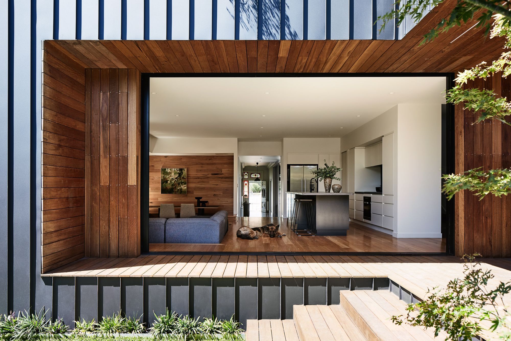 Coburg Freeboard House