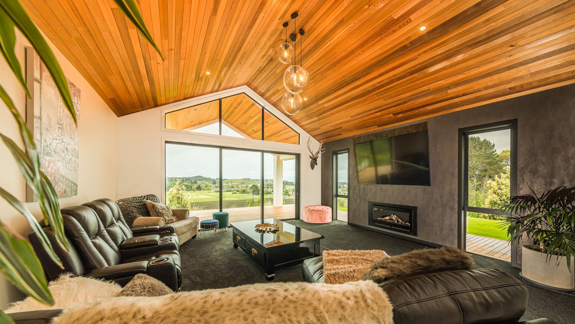 Cracroft Drive Retreat banner