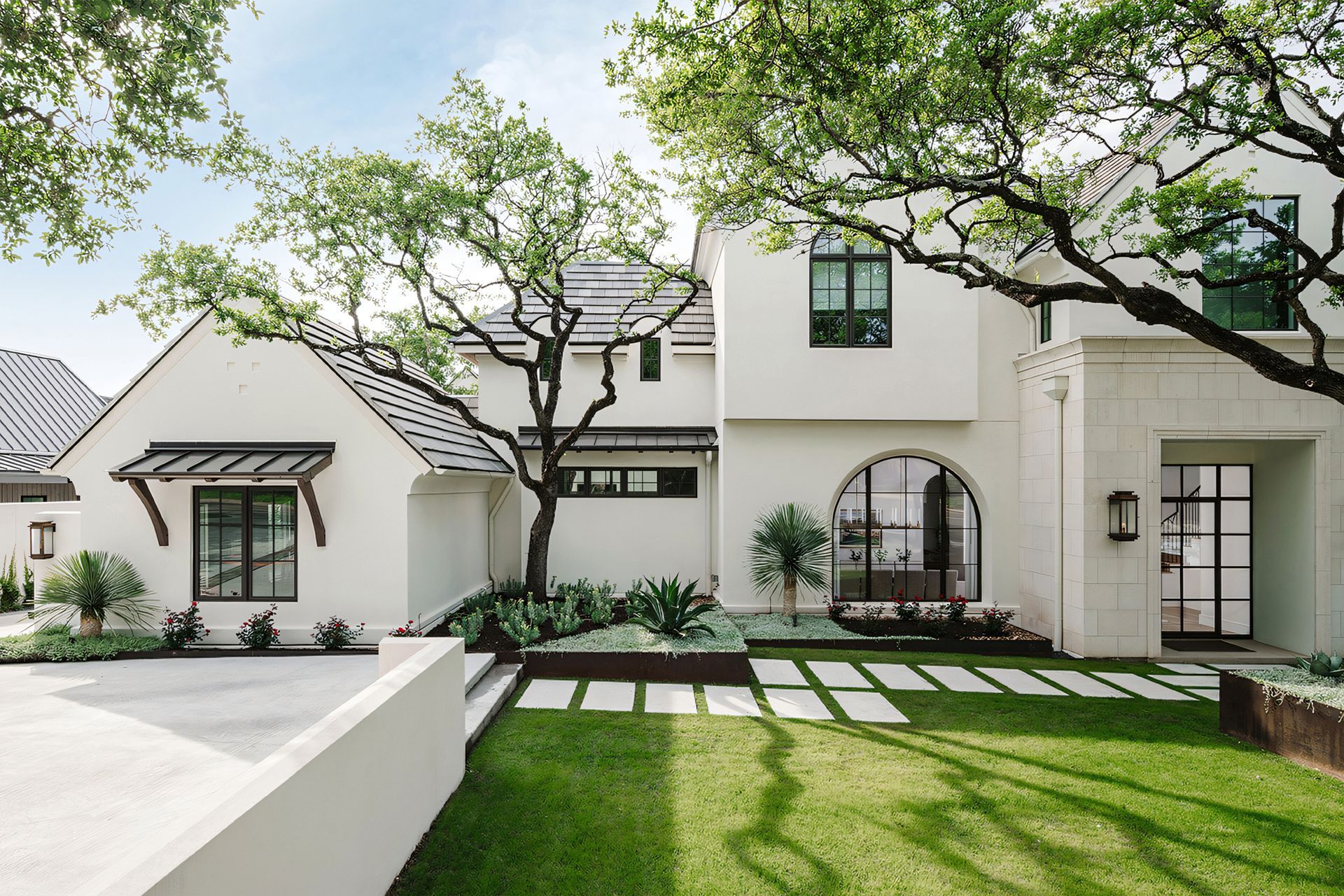 Wallis-Residence-Front-Exterior-ALIGN-Austin-Architects-v3-upscaled-by-StabilityAI.jpg