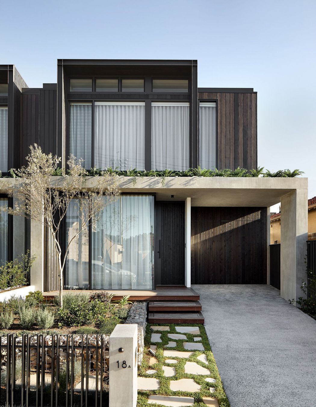 Le Reve Lilyfield