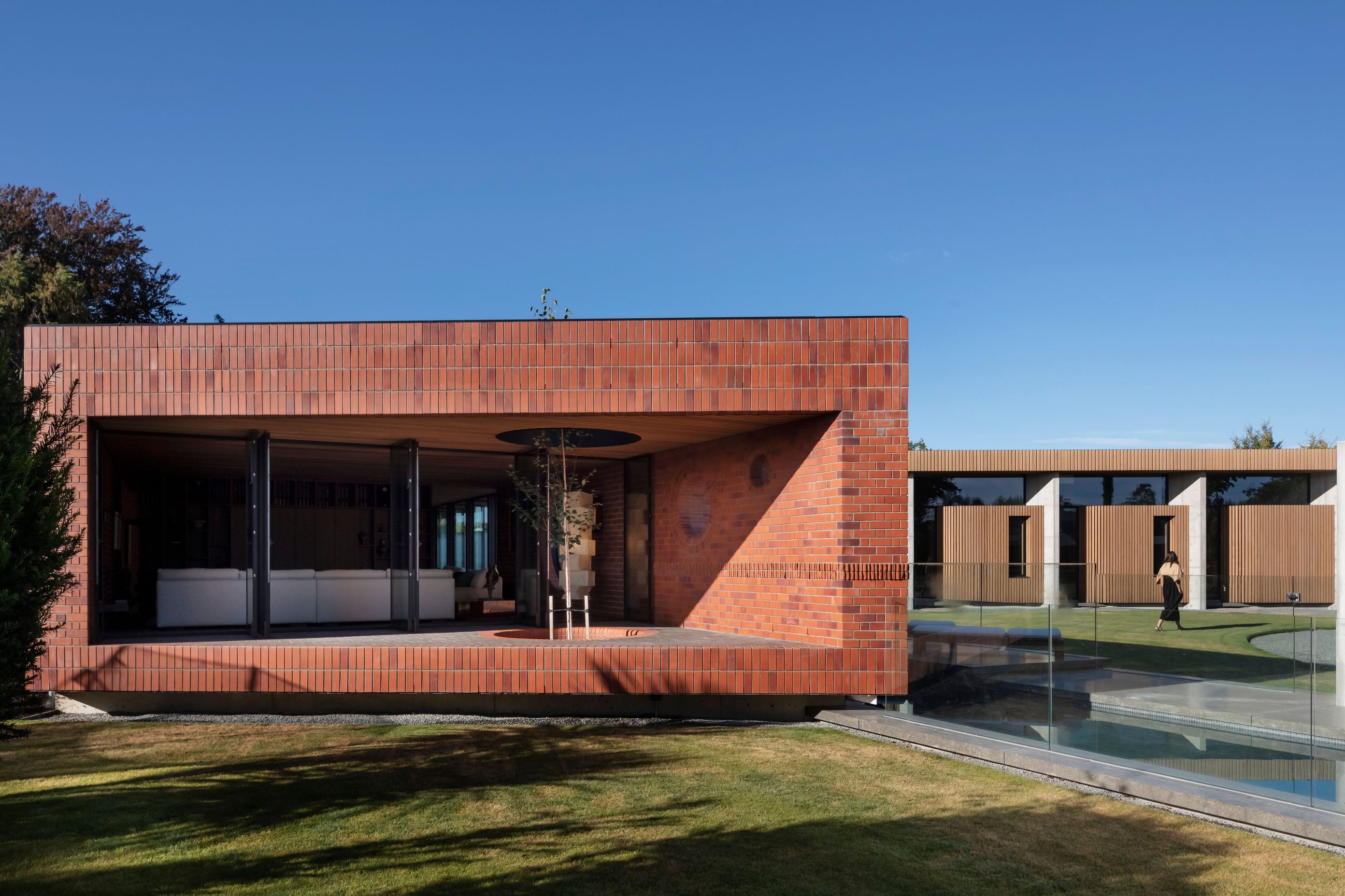 Z-HOUSE5308-3-copy-v2.jpg