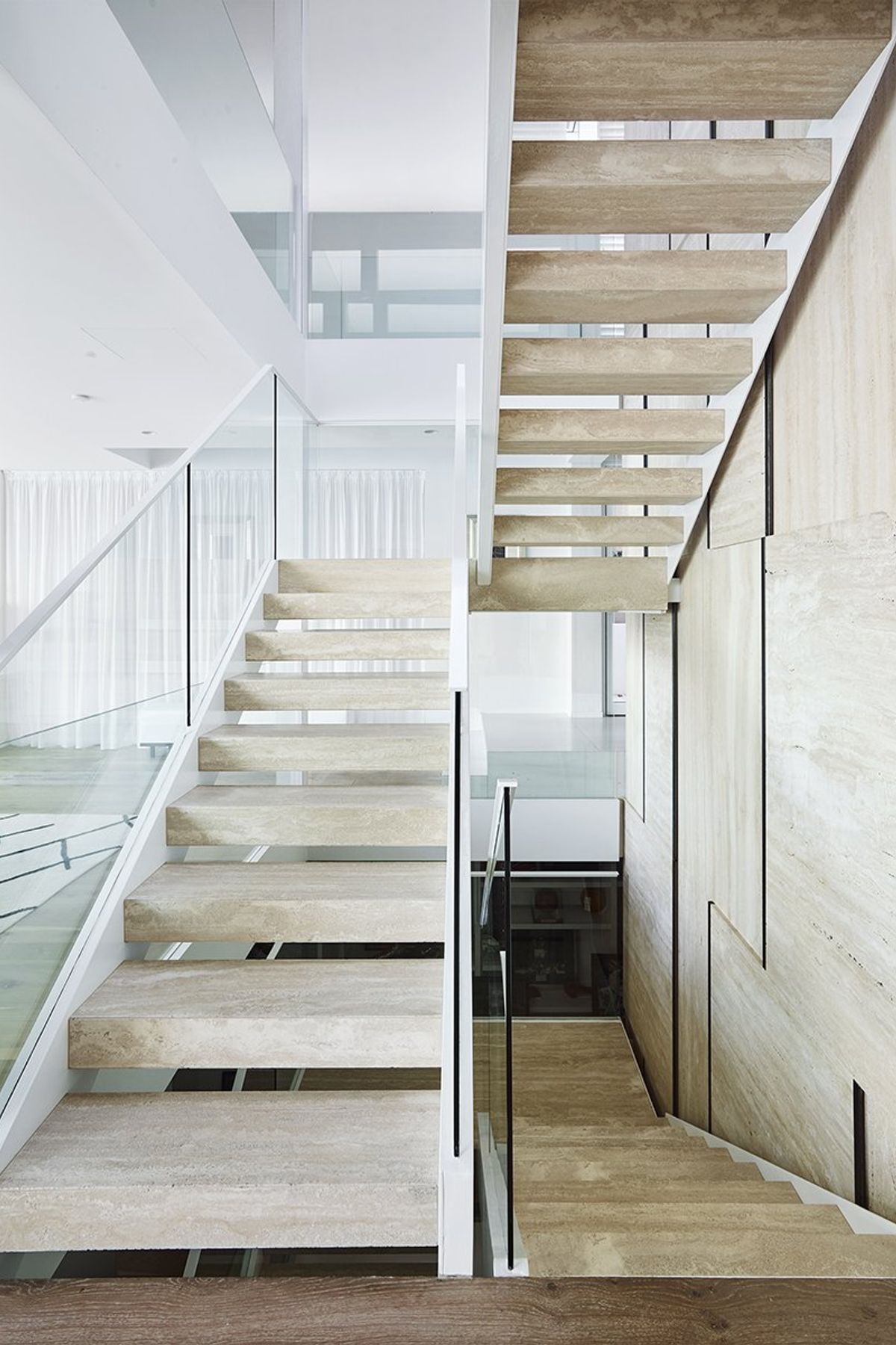 acf1013WavishHouse19a.jpg