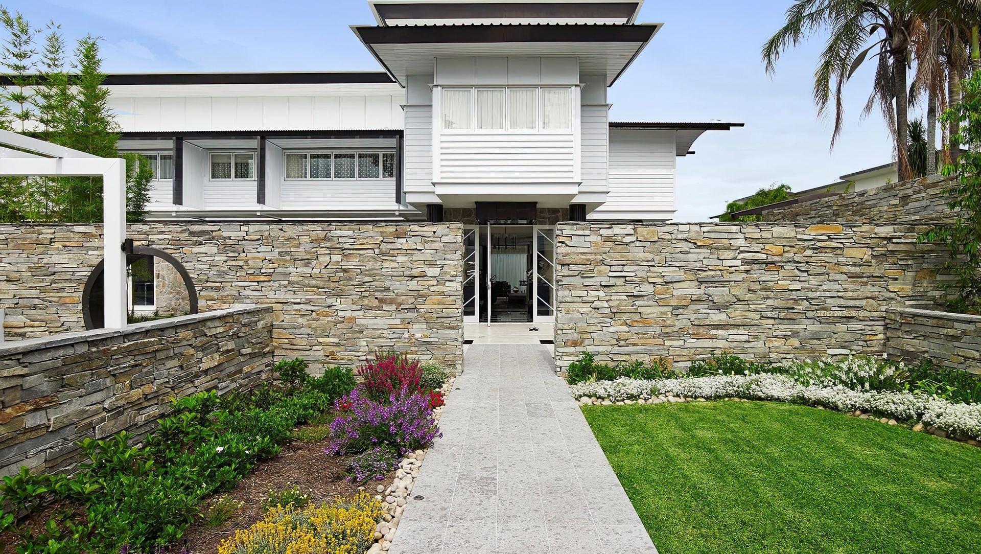 Brisbane House banner