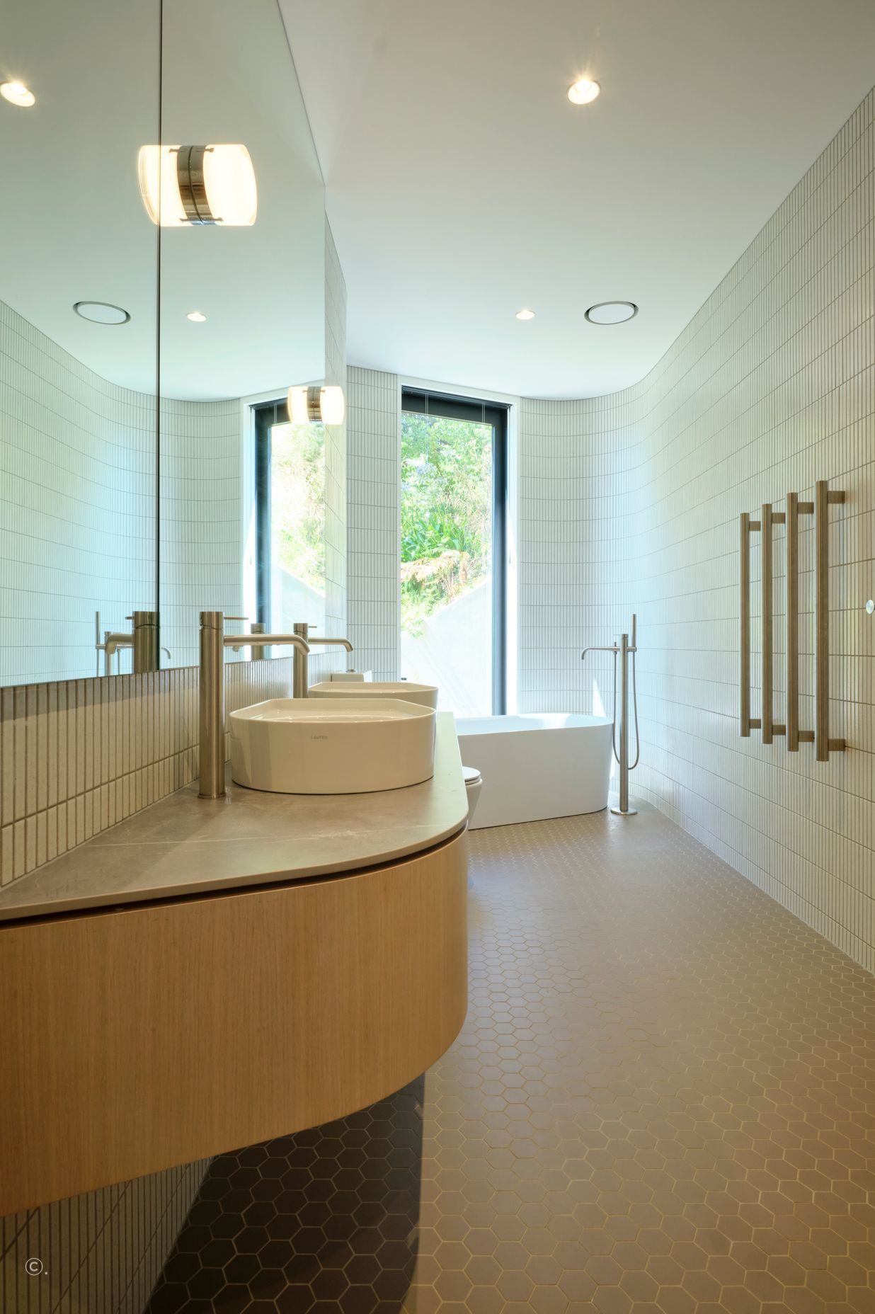 bathroom-v11.jpg