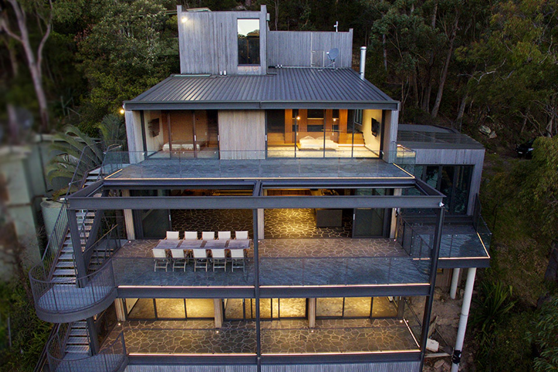 Home 3