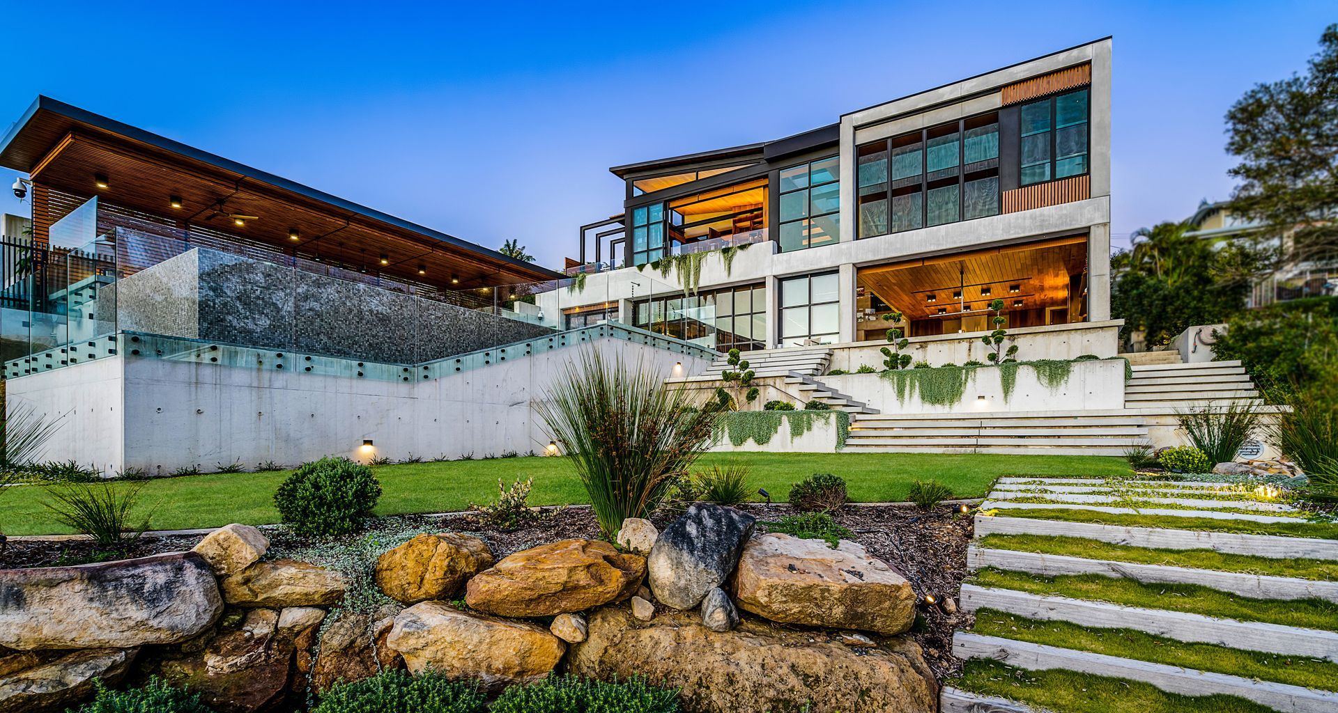 Seaforth Ultra Modern Home banner