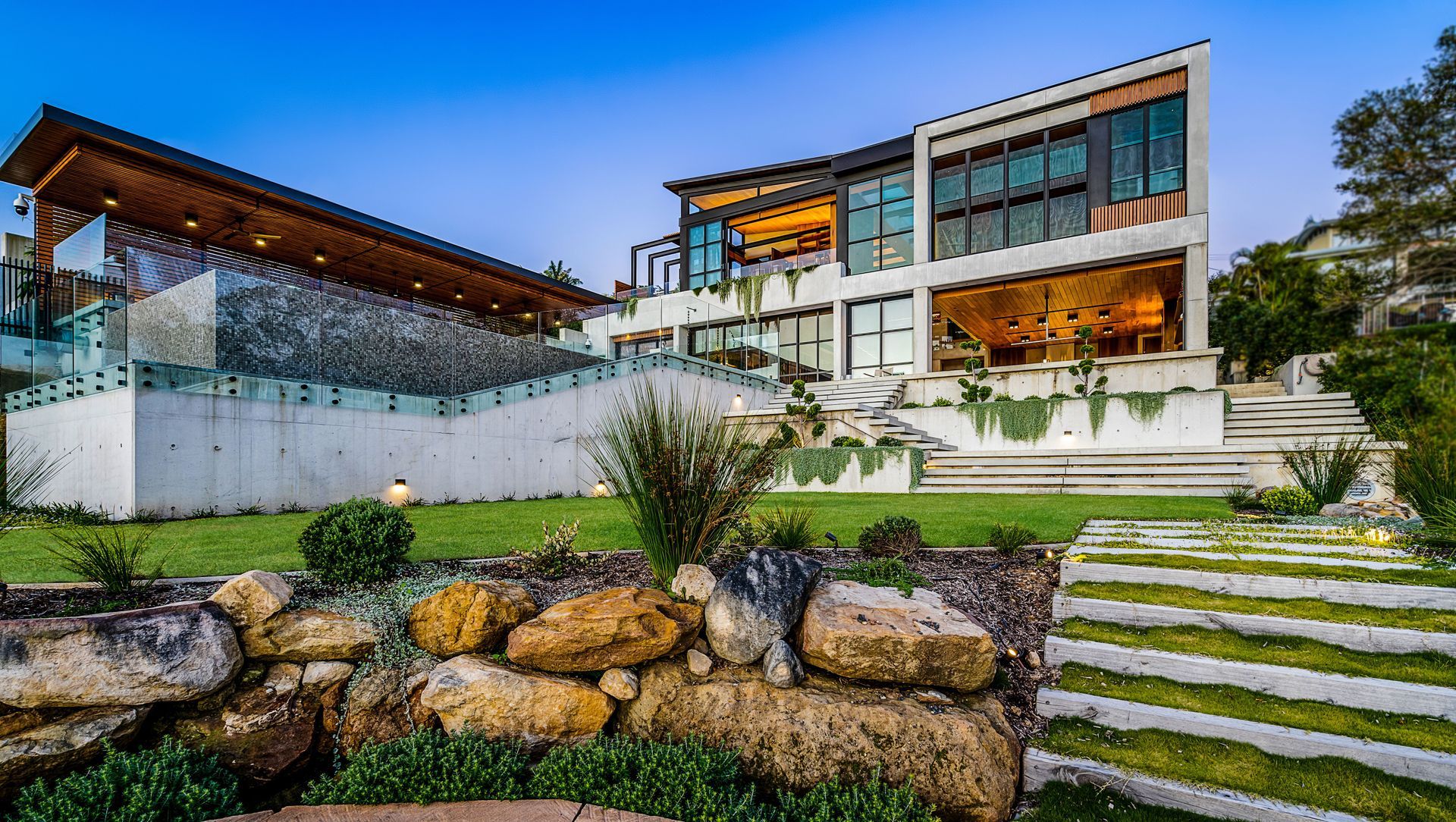 Seaforth Ultra Modern Home banner