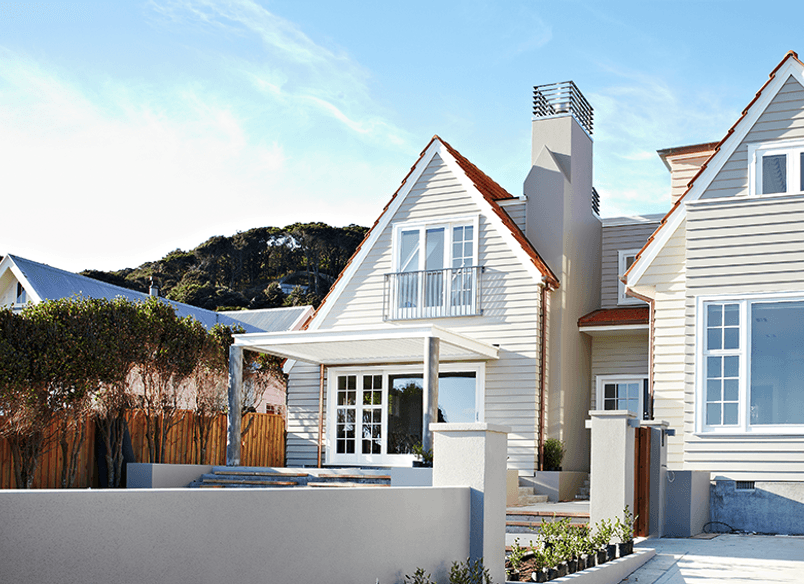 Lowry Bay - Master Builder Awarded House