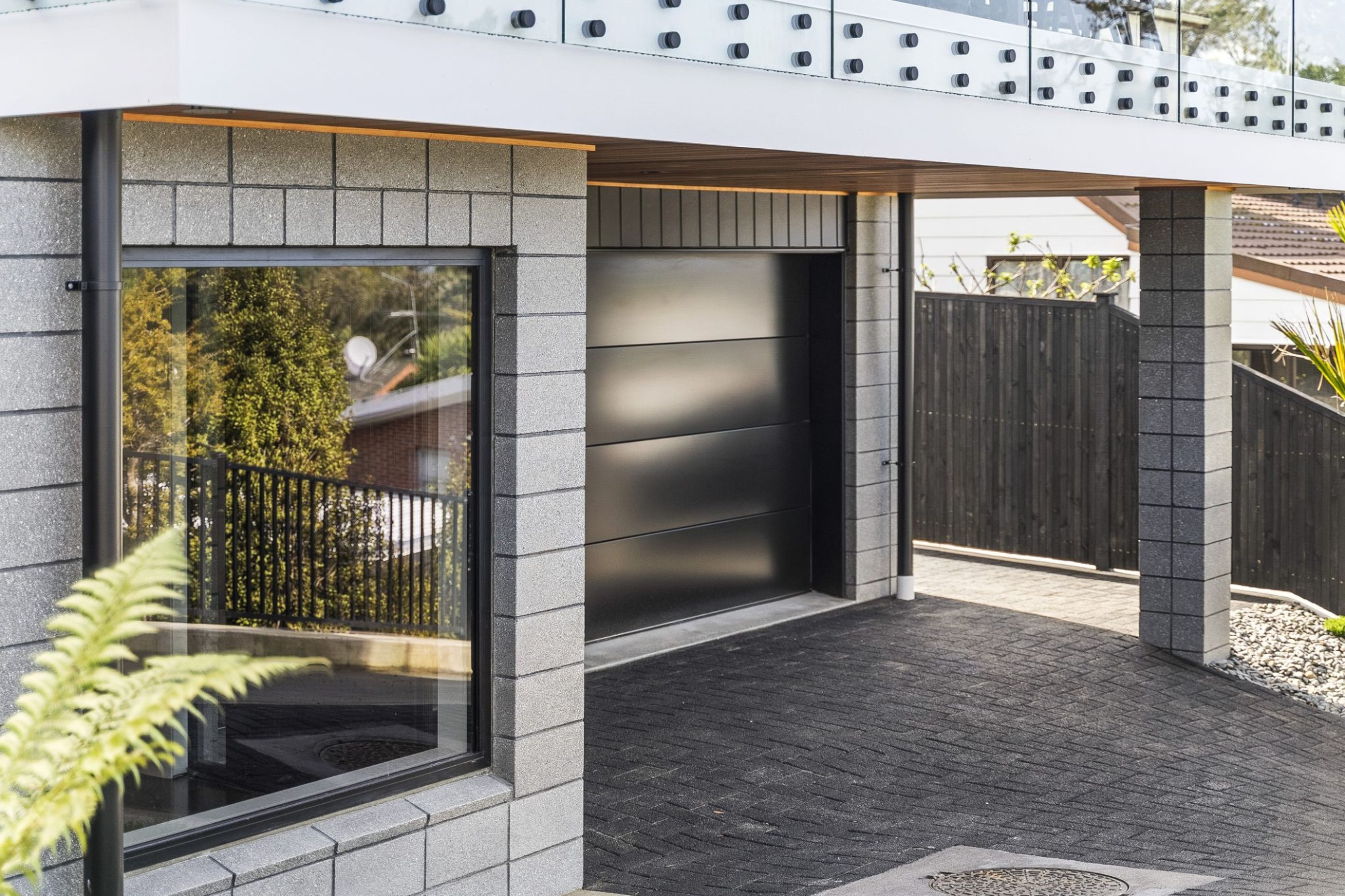 ext-24-entry-garage.jpg