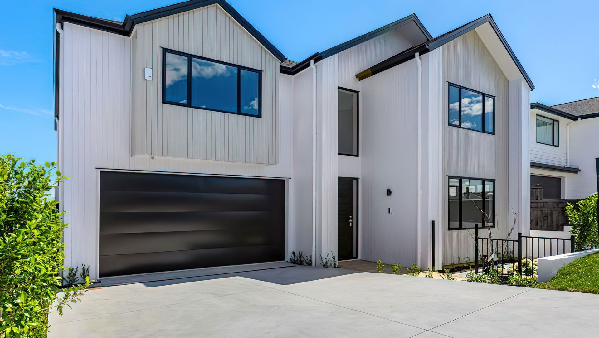 Davey Cres, Silverdale banner