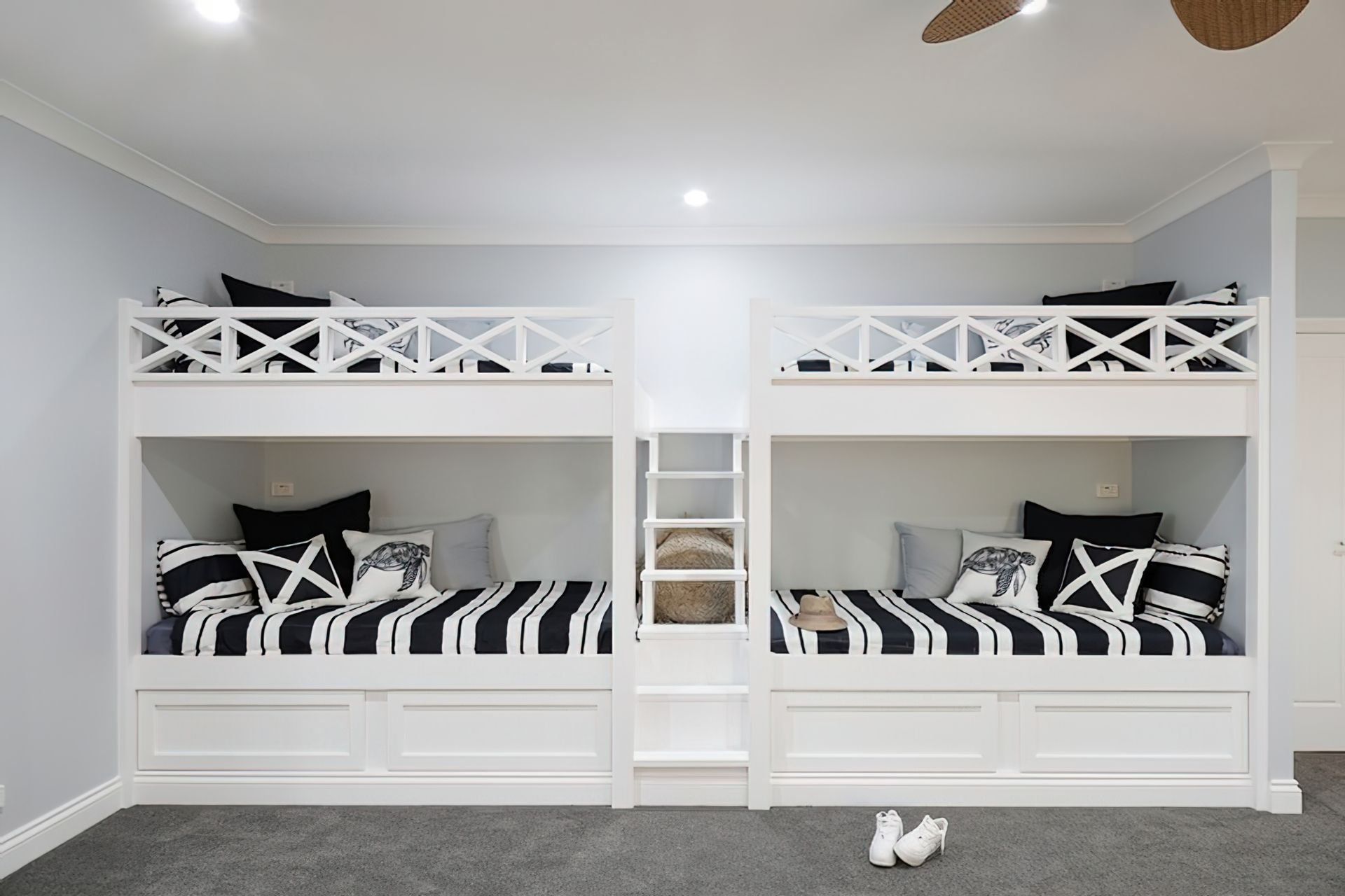 Photography: Anastasia Kariofyllidis