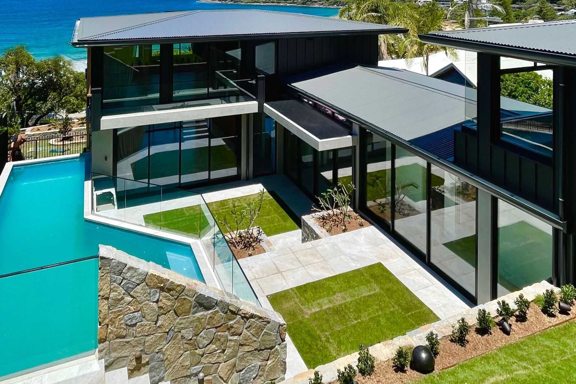 Quartz Look Porcelain Tiles | Keith Pike Associates | Lawson and Lovell