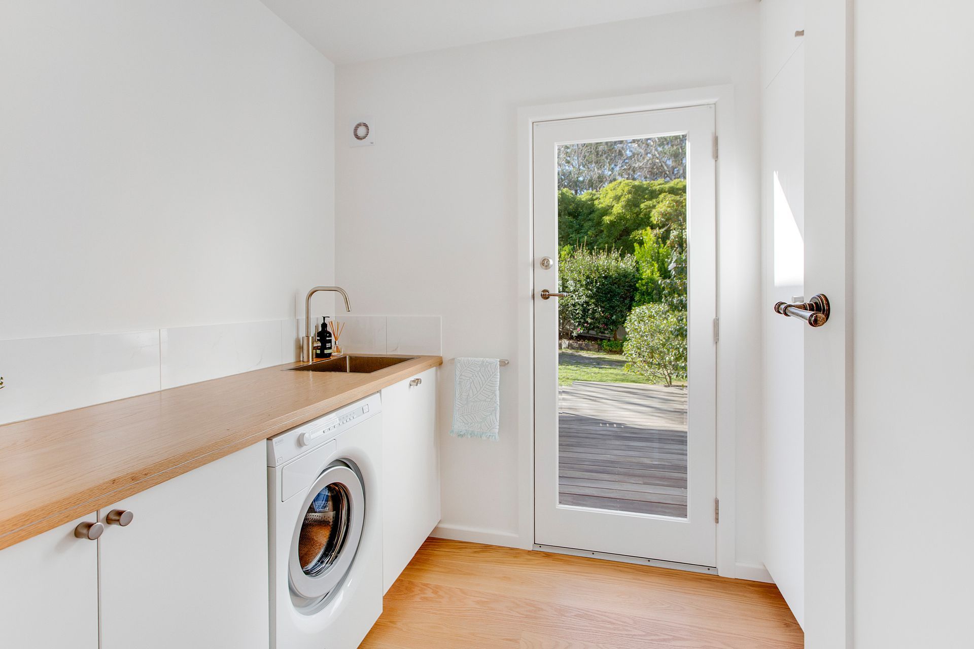 ##^^Balocombe St. Mornington