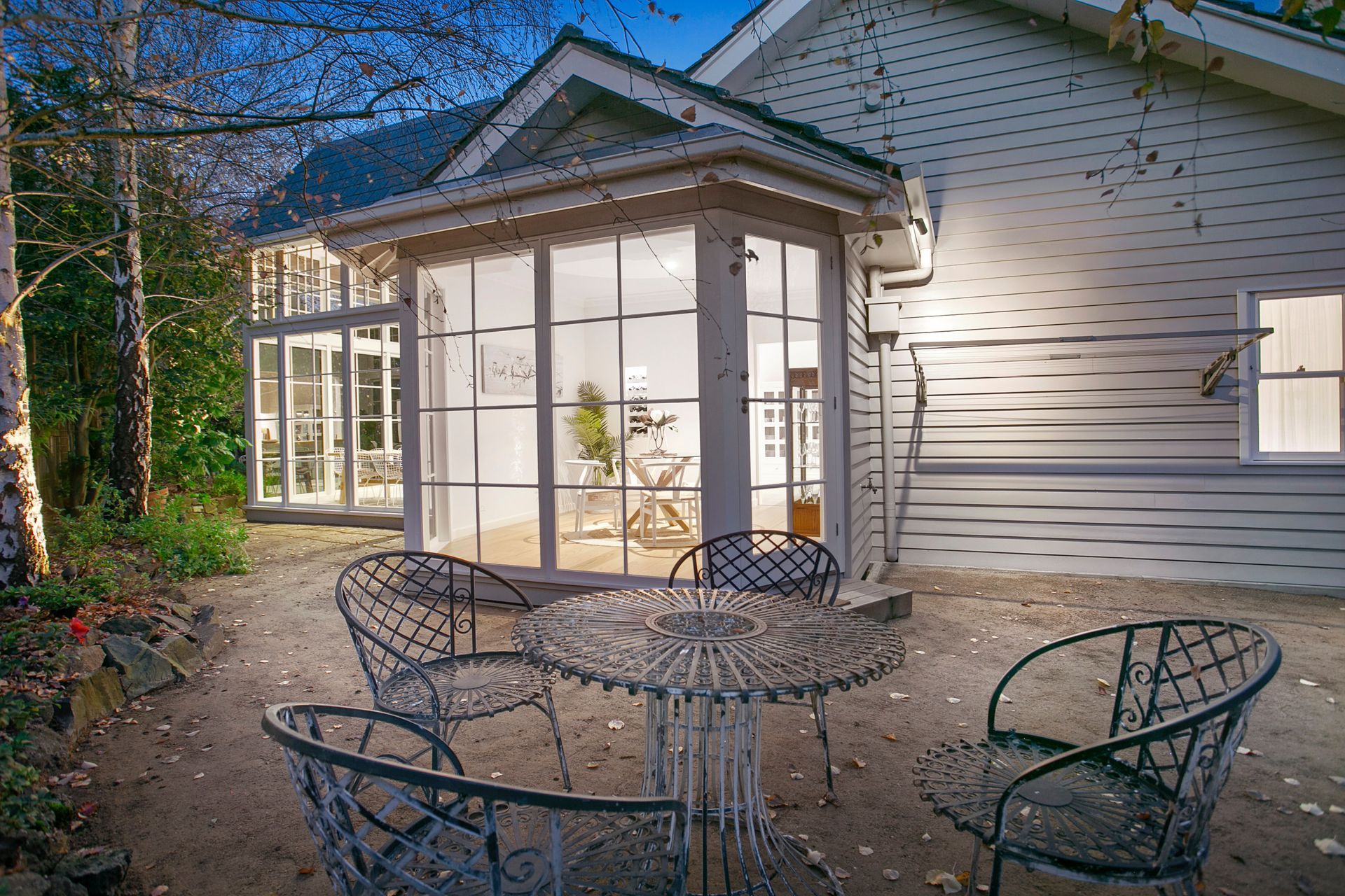 ##^^Balocombe St. Mornington