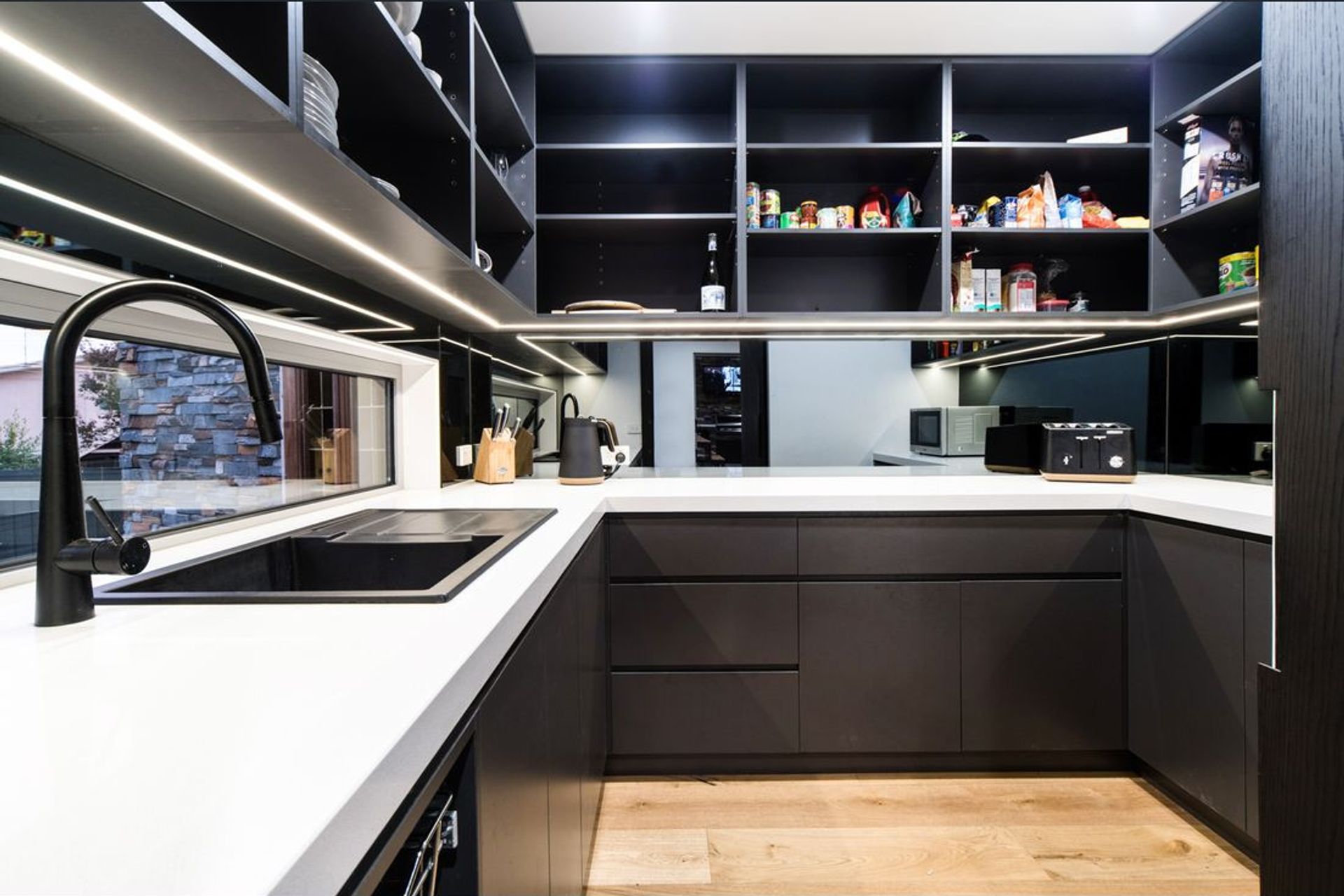 ##^^Omuna Court, Safety Beach