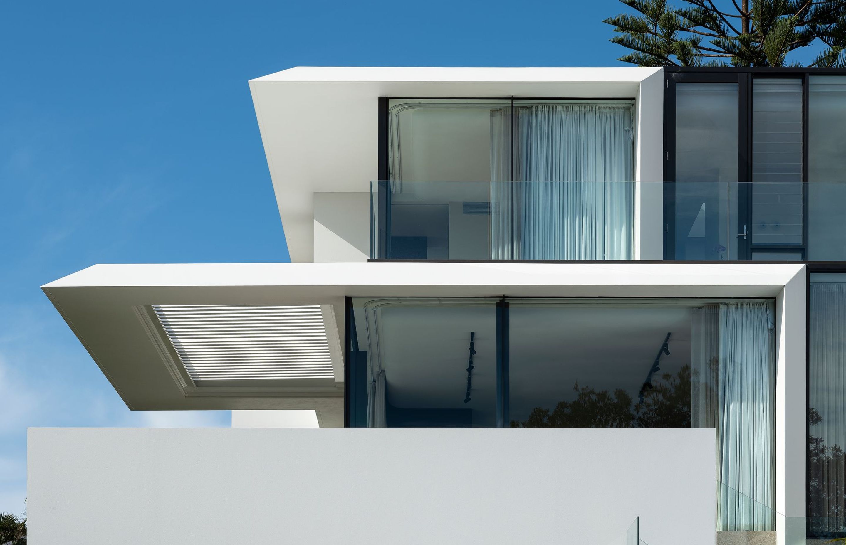 Rose Bay II