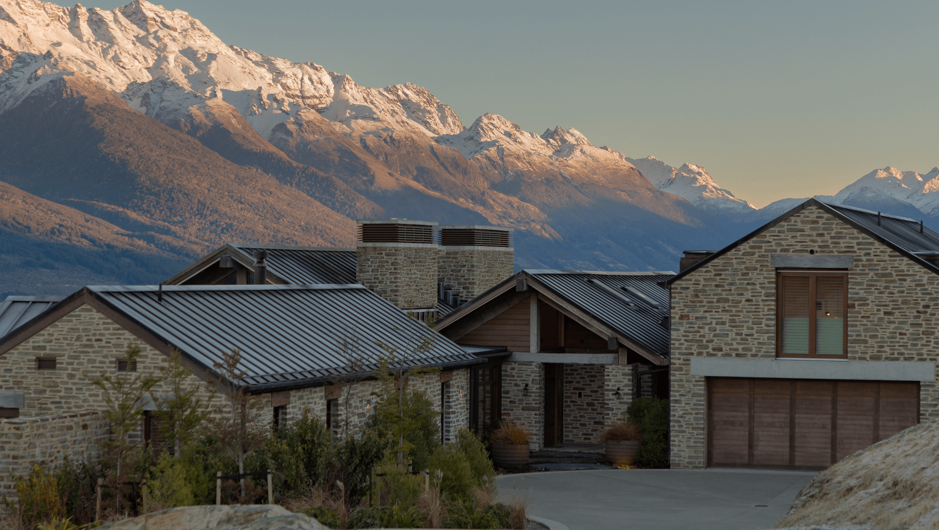 Manukard Gard | Project of the Month banner