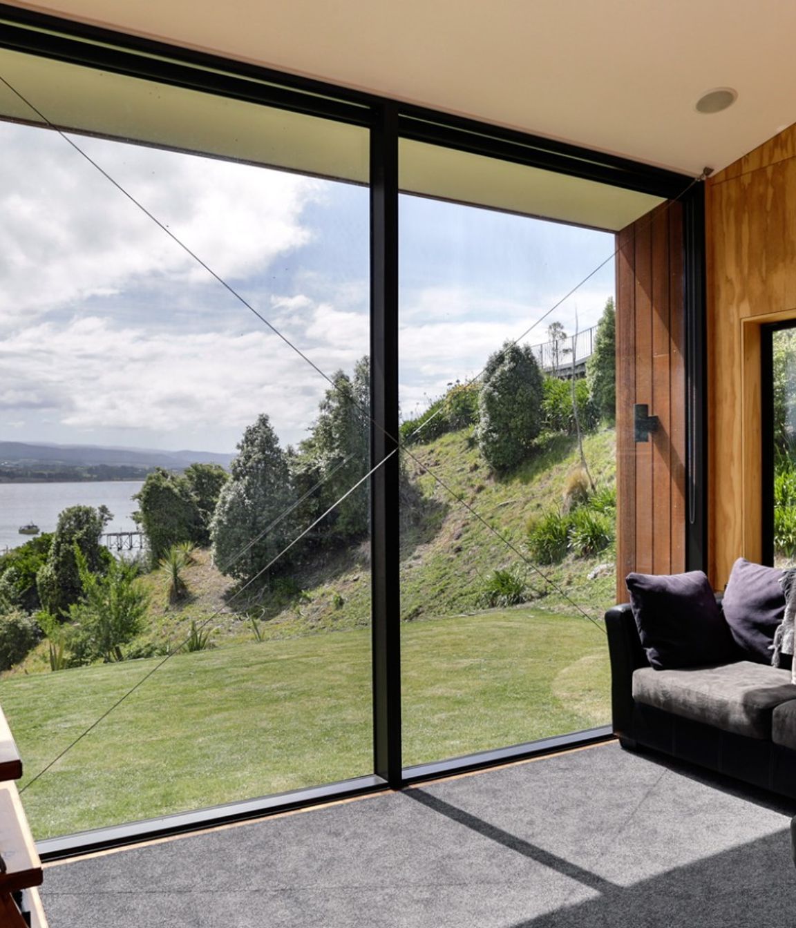 Moeraki House