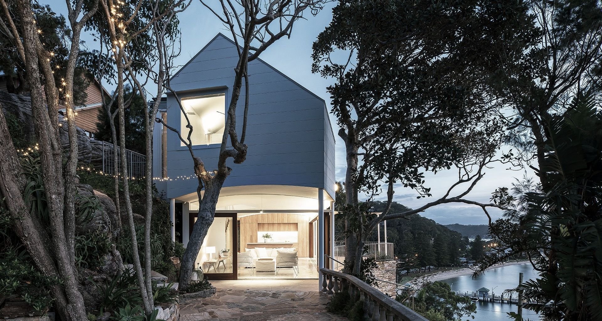 Barrenjoey Road, Palm Beach banner