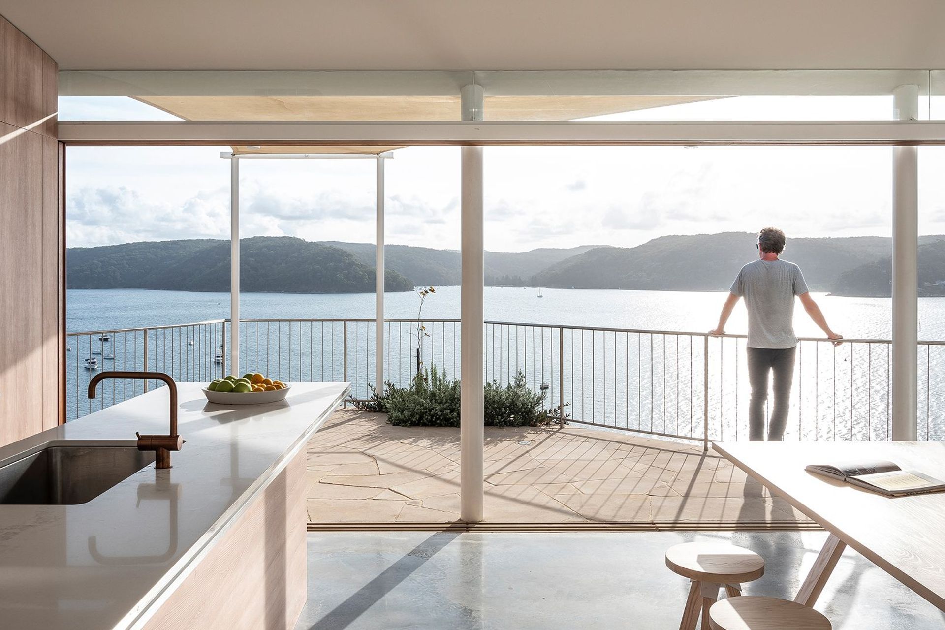 Barrenjoey Road, Palm Beach