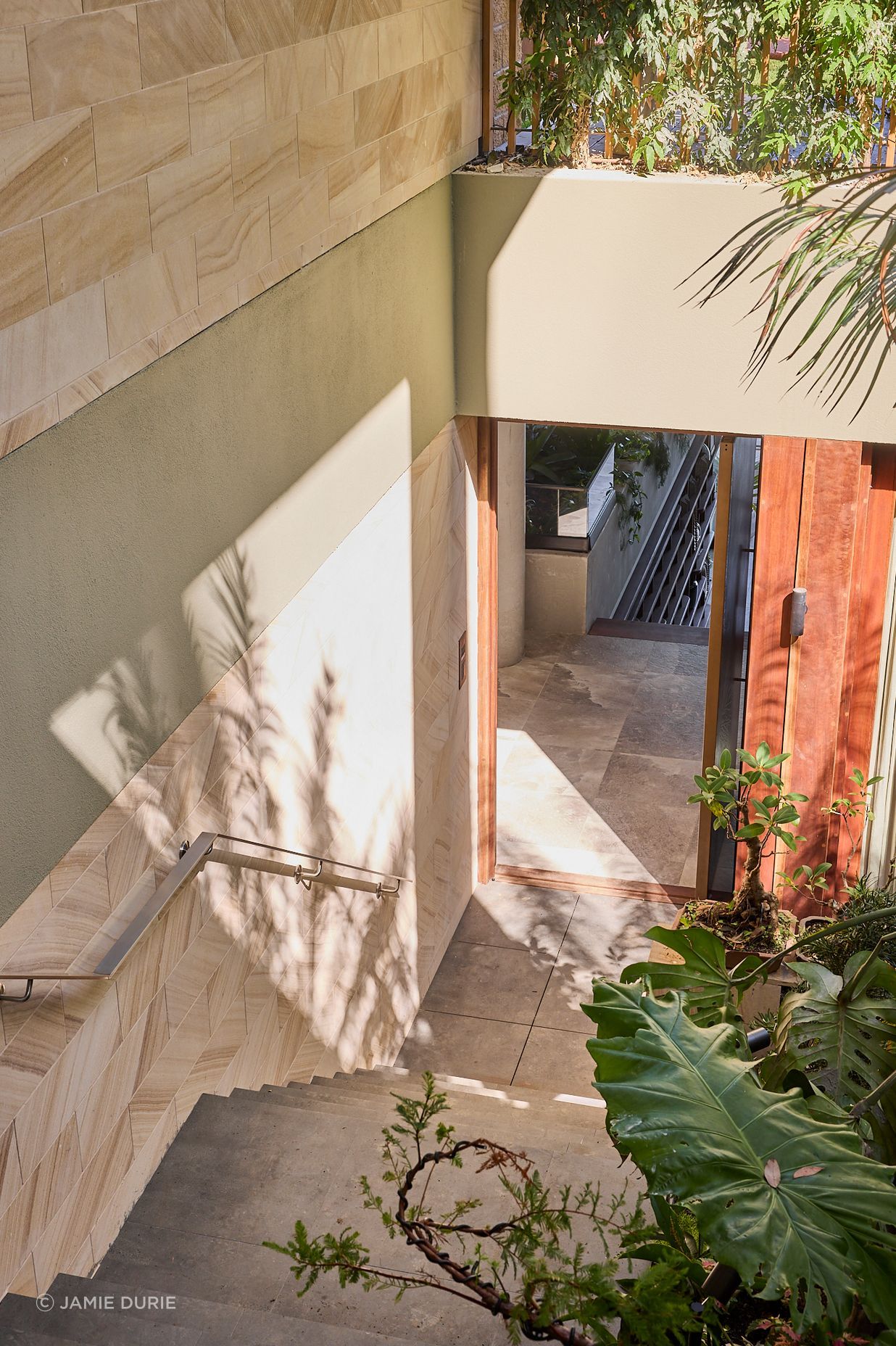pvTLP-x-Neolith-Jamie-Durie-0003-v2.jpg