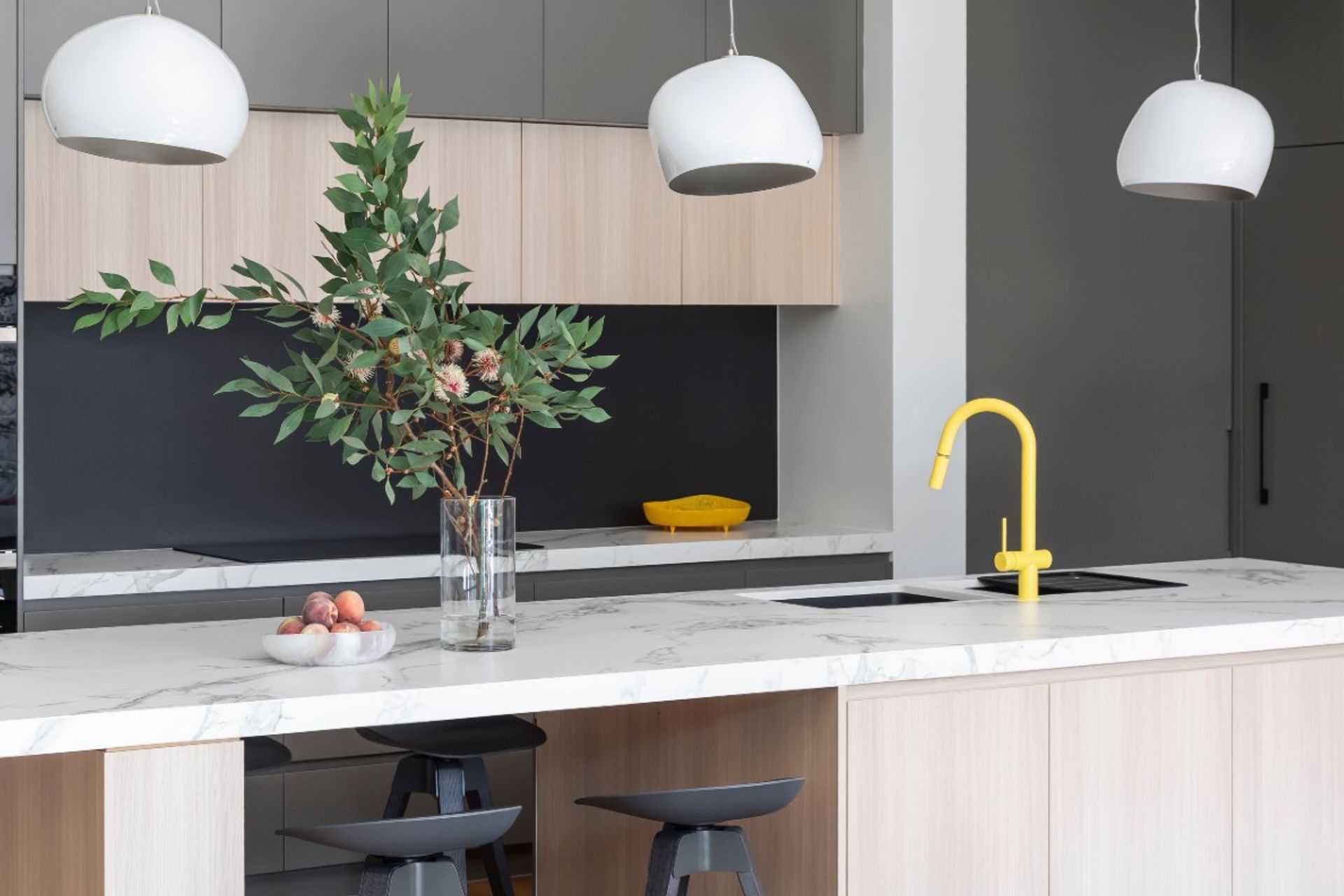 Chateau Architects + Builders | Crystal Pools | Green Coast Landscapers | Think Outside Gardens | One Four Interiors