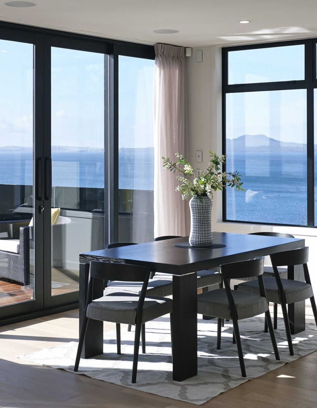 Rothesay Bay Clifftop