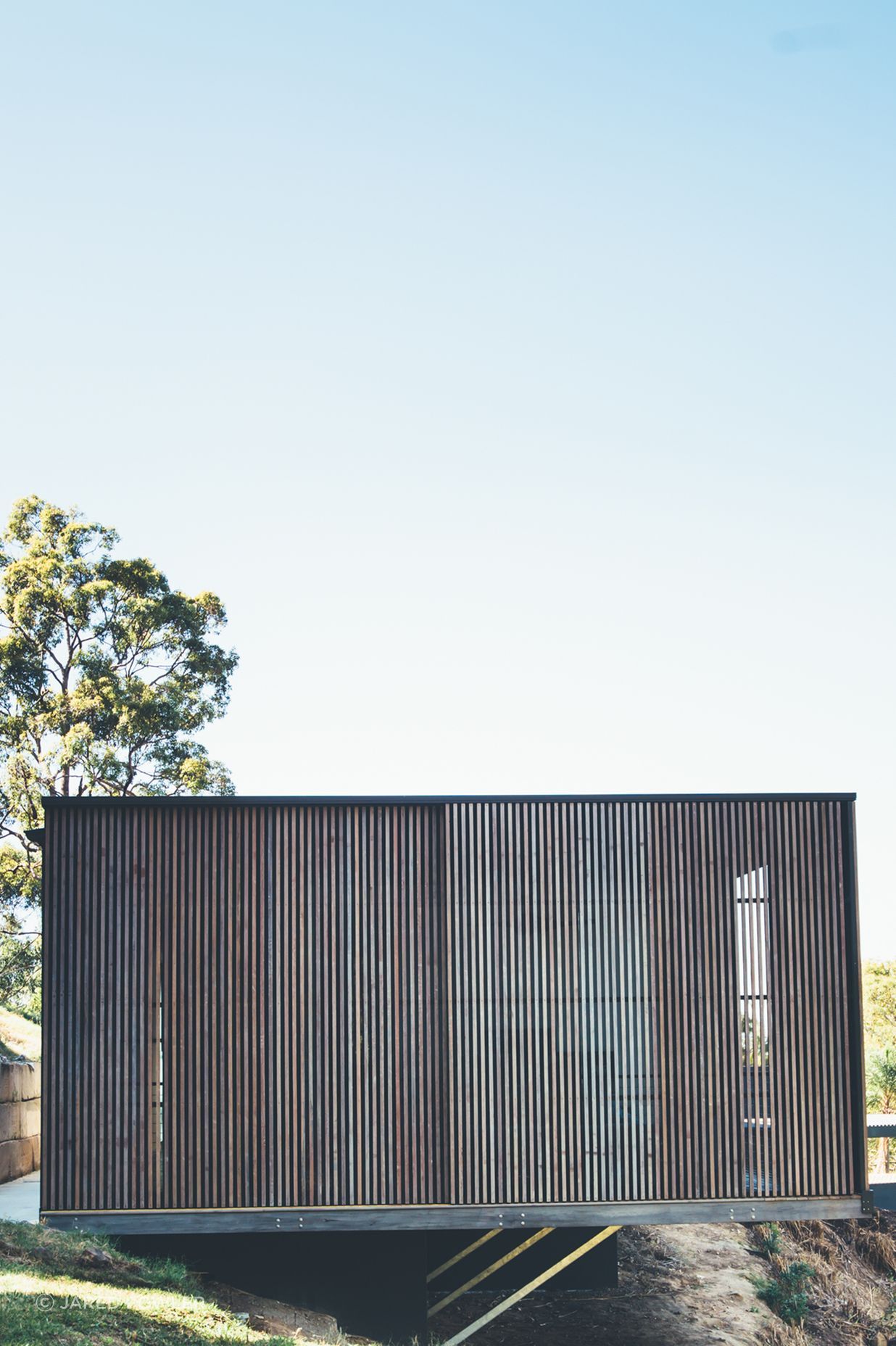 Tinbeerwah House