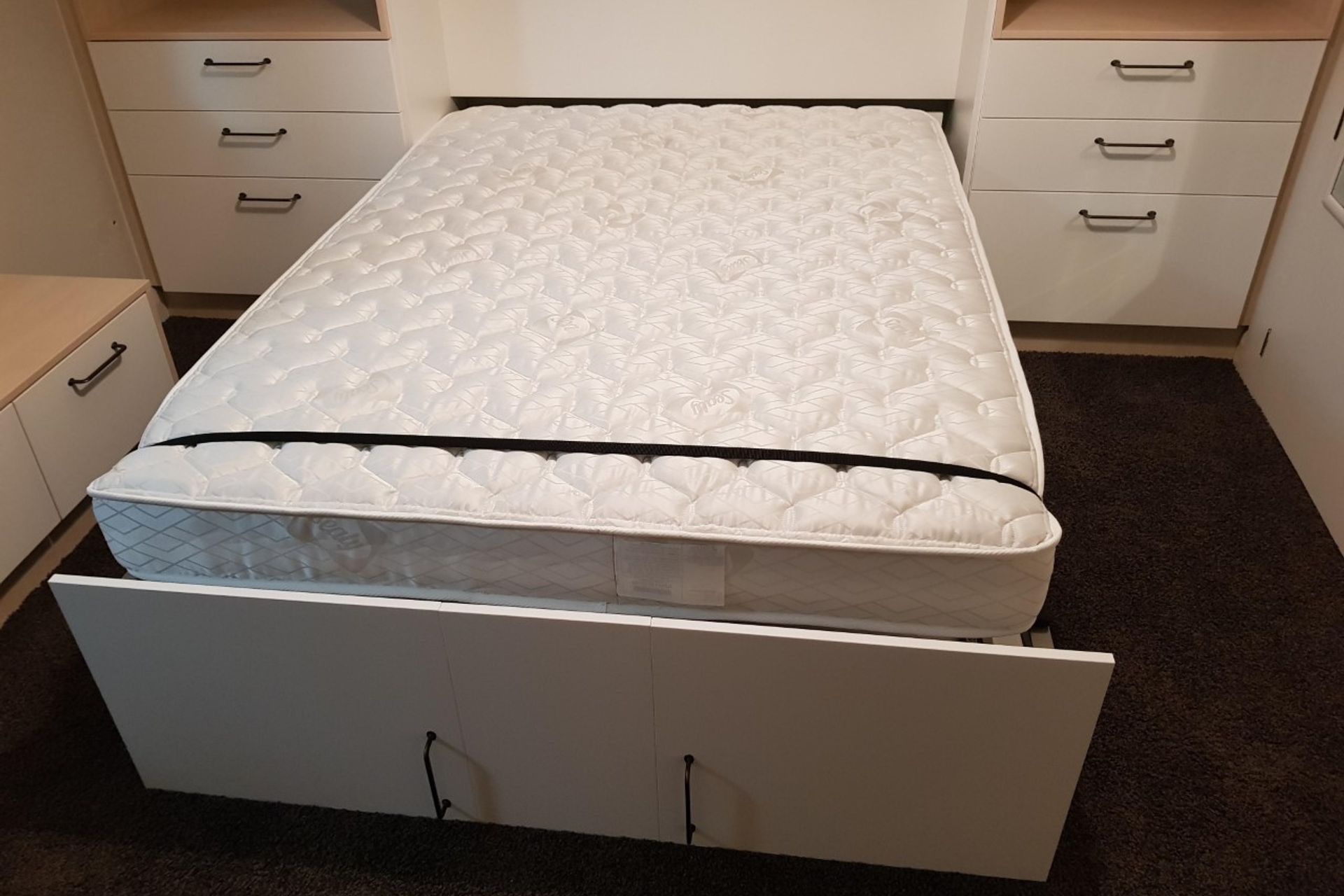 Hiddenbed Installation