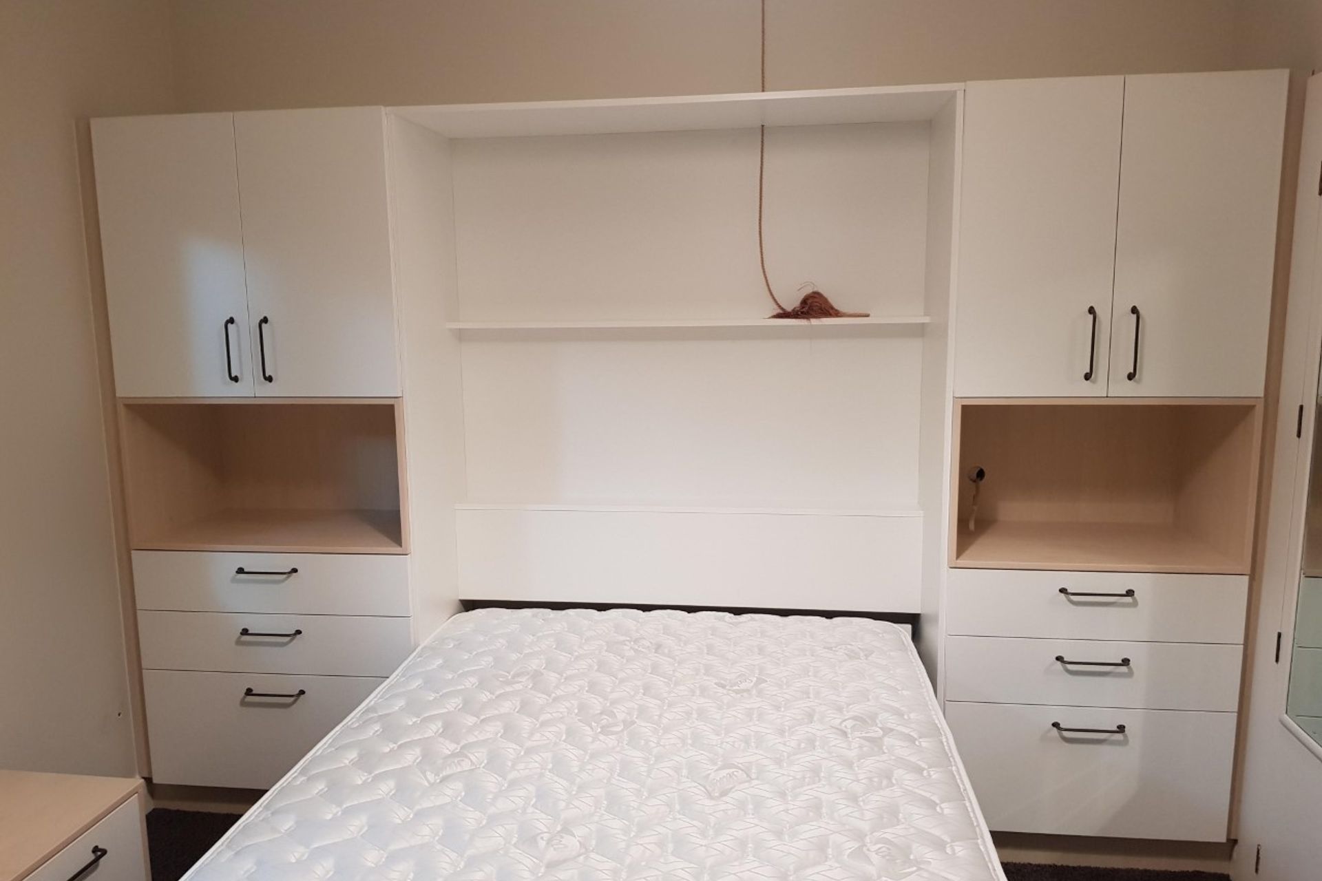 Hiddenbed Installation