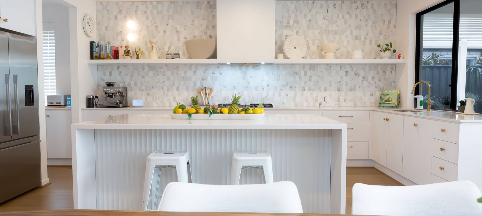 Quiet Comfort, Modern Style banner