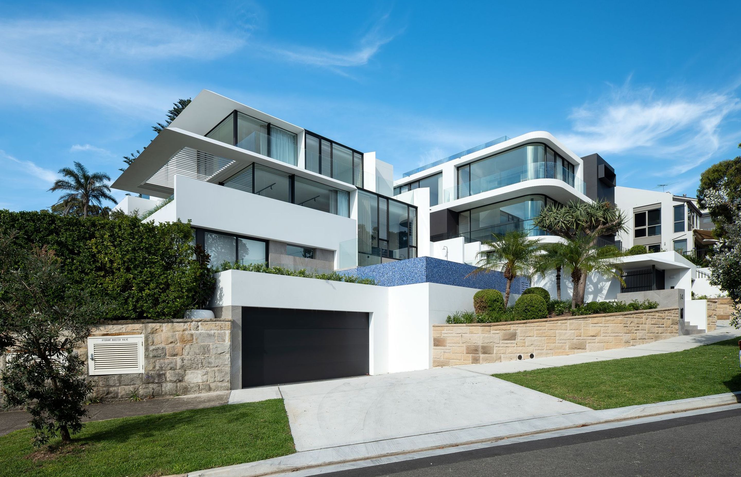 Rose Bay II