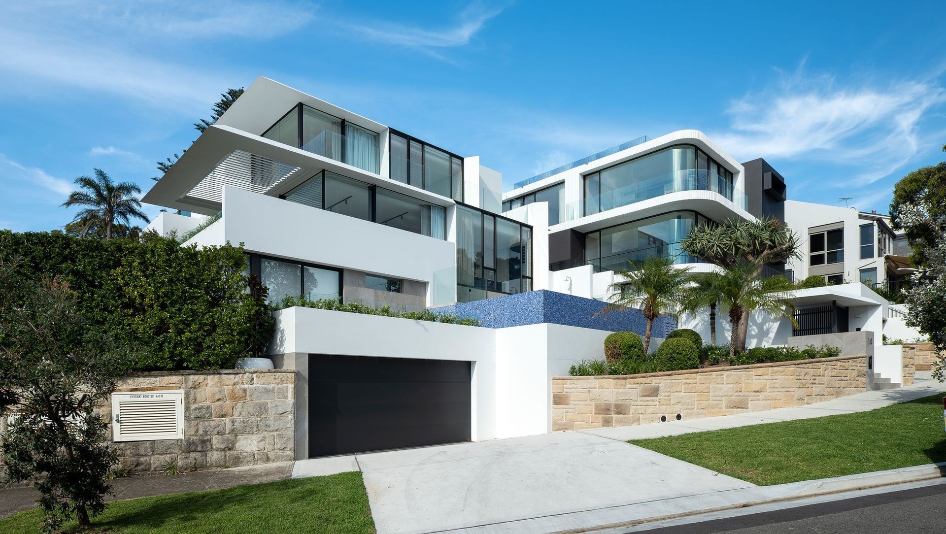 Rose Bay II banner