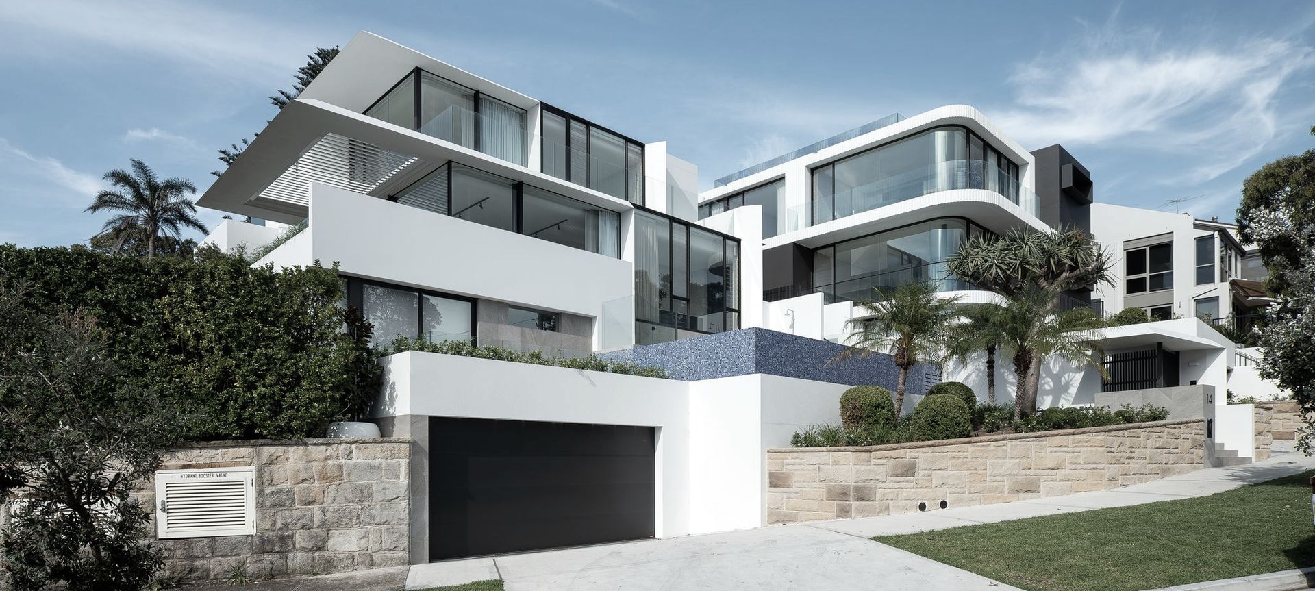 Rose Bay II banner