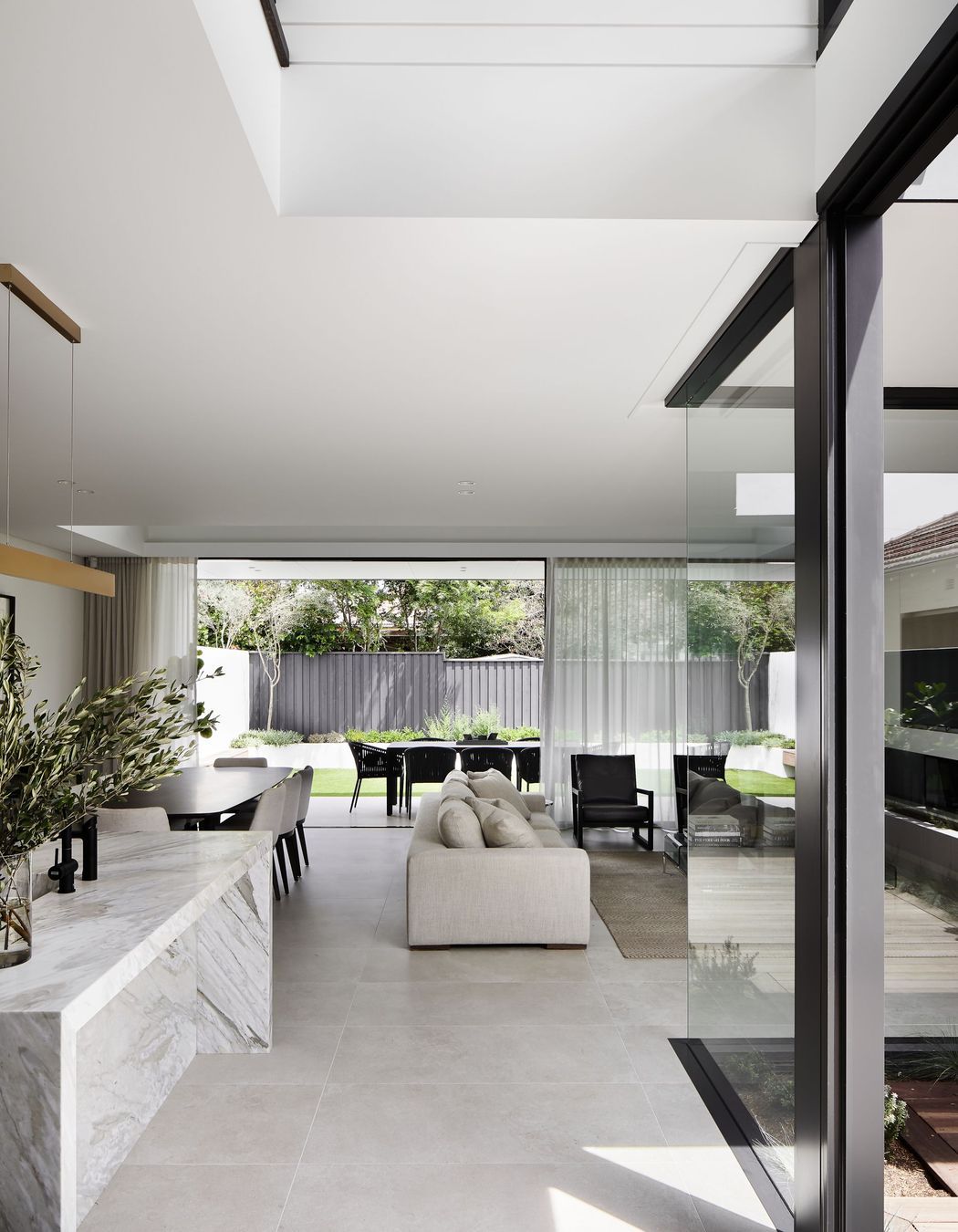 Le Reve Lilyfield