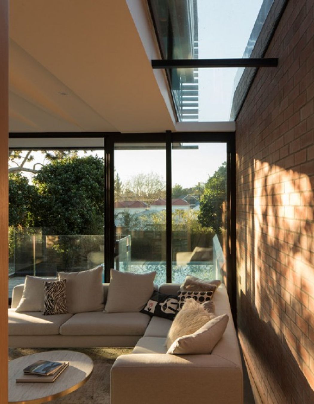Villa to Glass Box