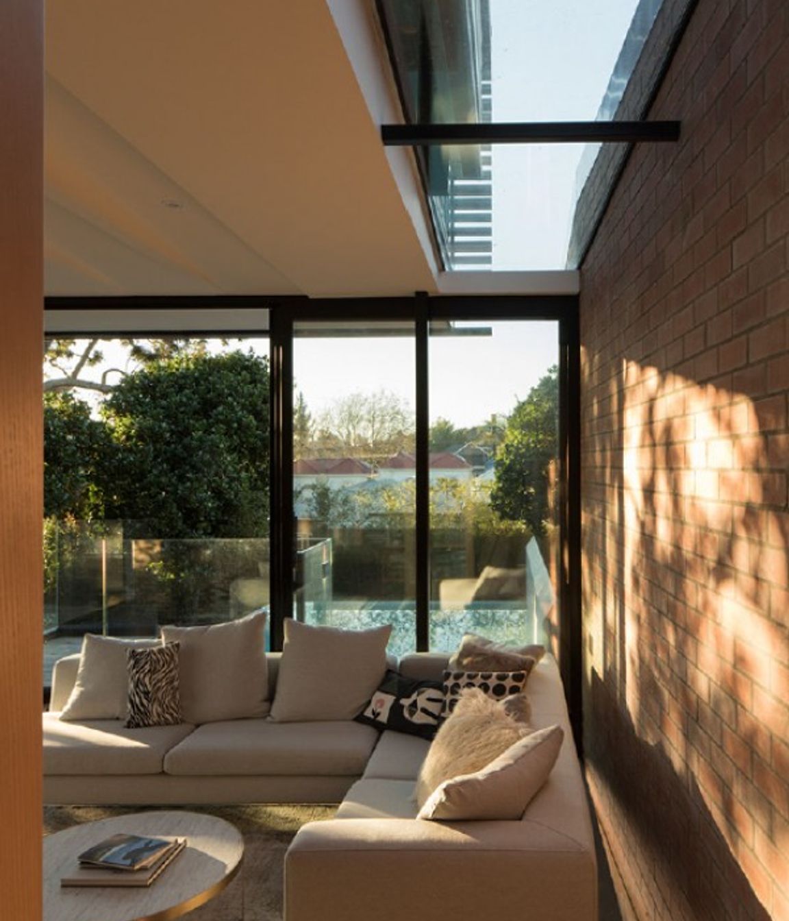 Villa to Glass Box