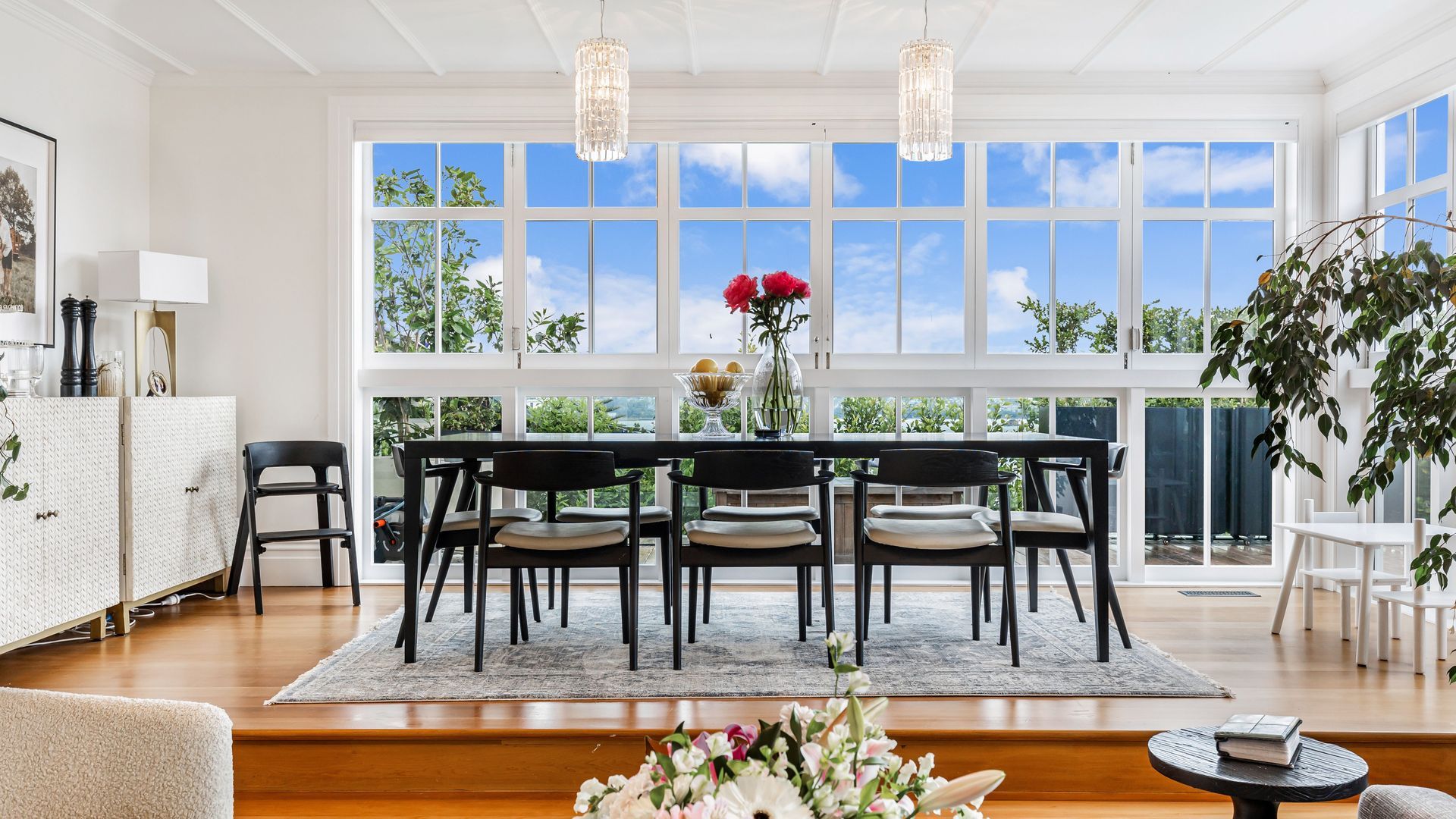 JMC Build Present Latest Stunning Architectural New Build video